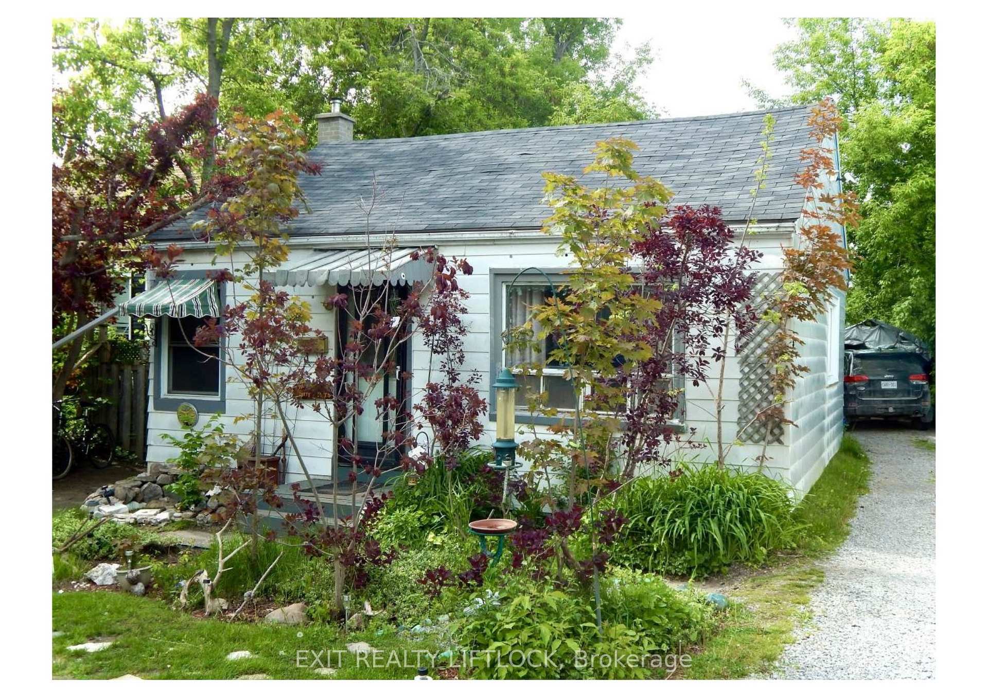 Photo 2 of 784 Duffus Street, Peterborough, Otonabee Ward 1 — HOMEH