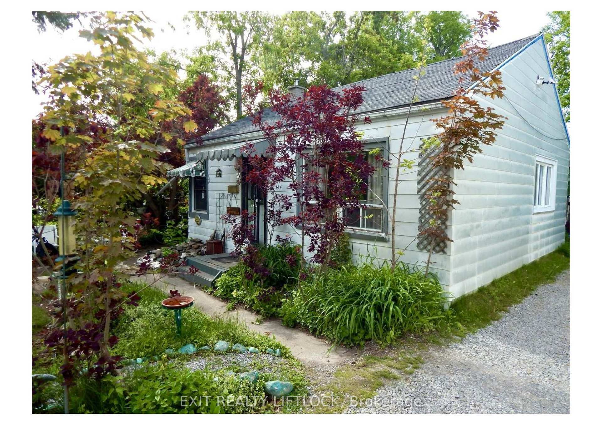 Photo 3 of 784 Duffus Street, Peterborough, Otonabee Ward 1 — HOMEH