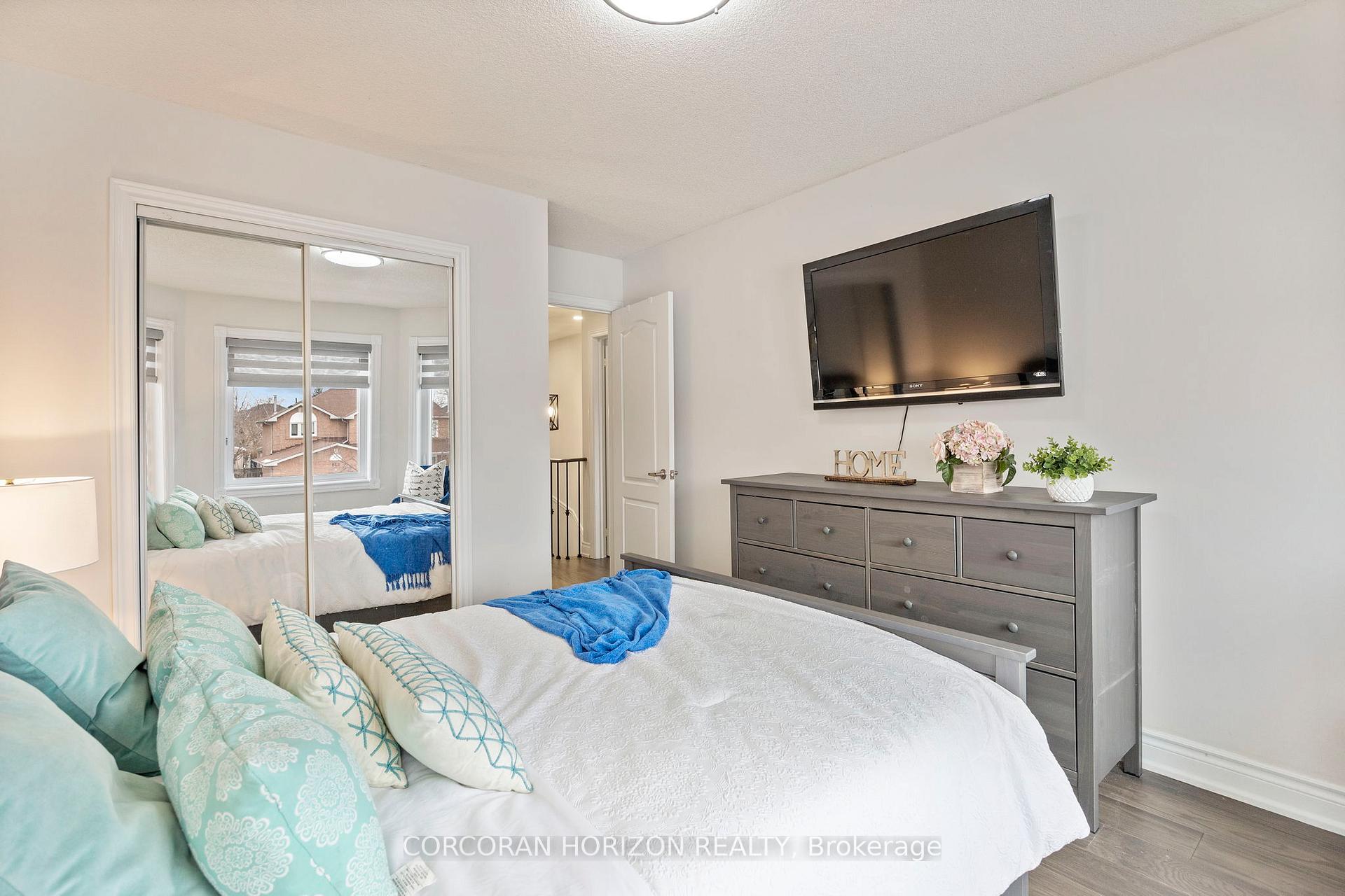 Photo 24 of 233 Roseheath Drive, Vaughan, Maple — HOMEH
