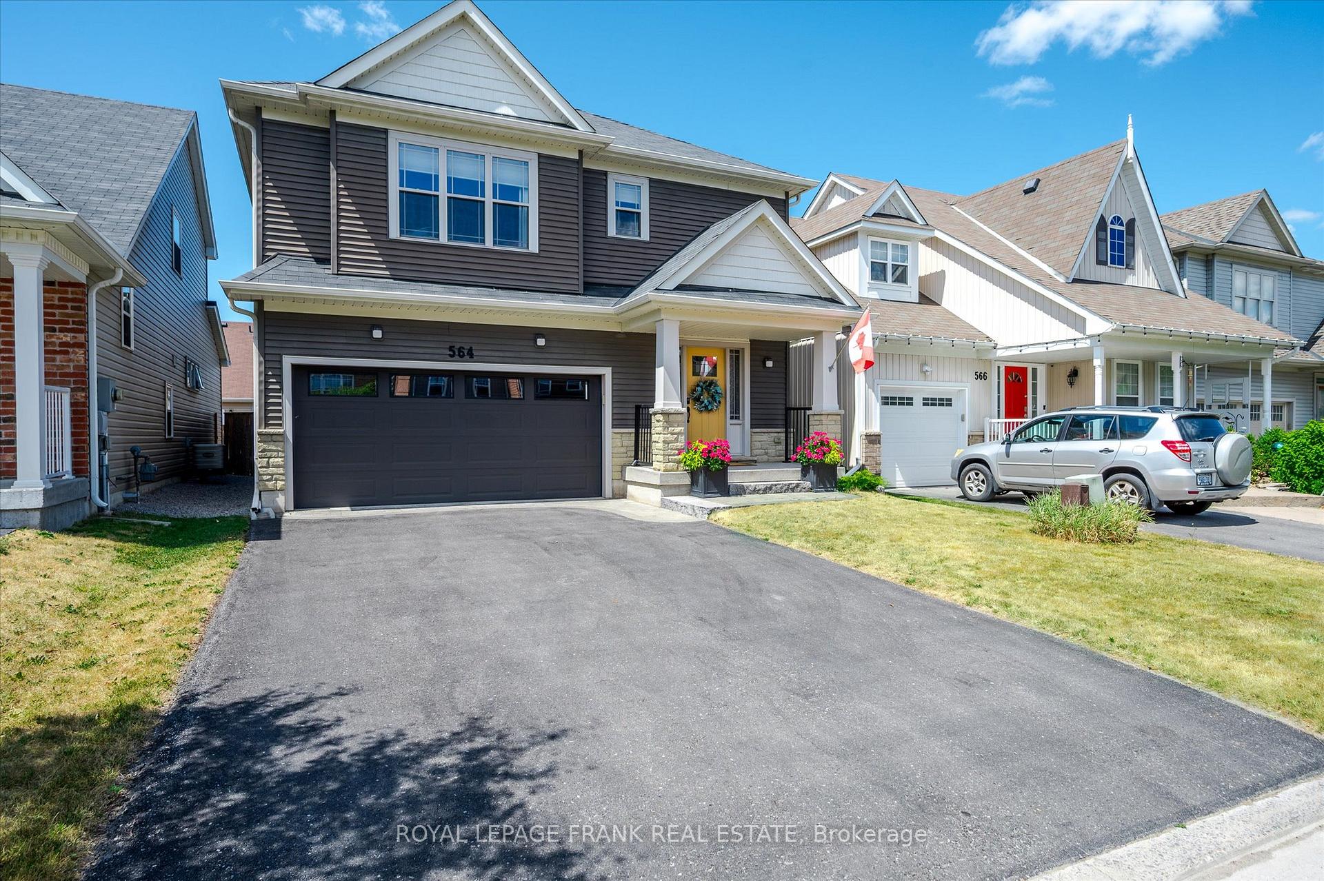 Photo 2 of 564 Grange Way, Peterborough, Northcrest Ward 5 — HOMEH