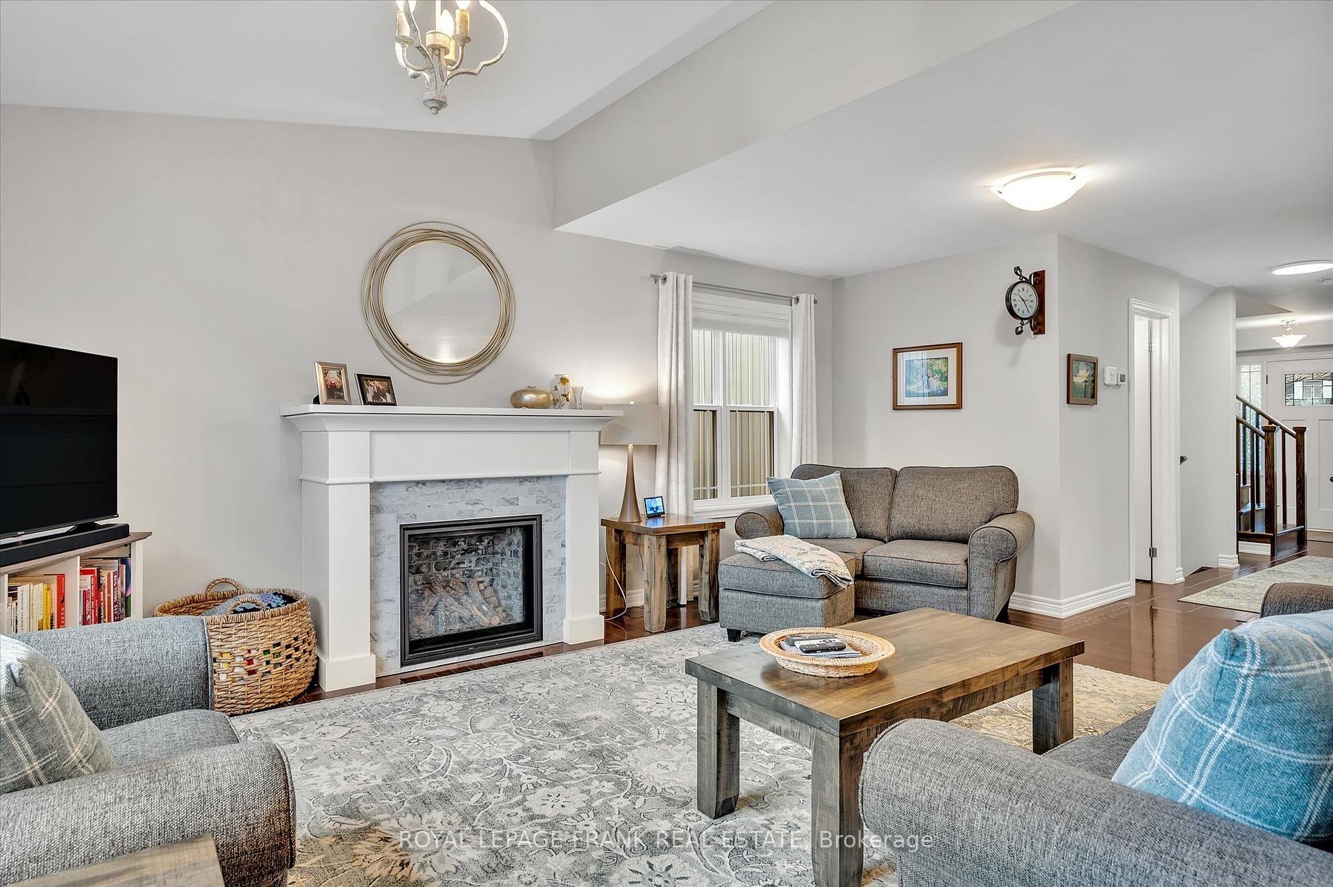 Photo 5 of 564 Grange Way, Peterborough, Northcrest Ward 5 — HOMEH