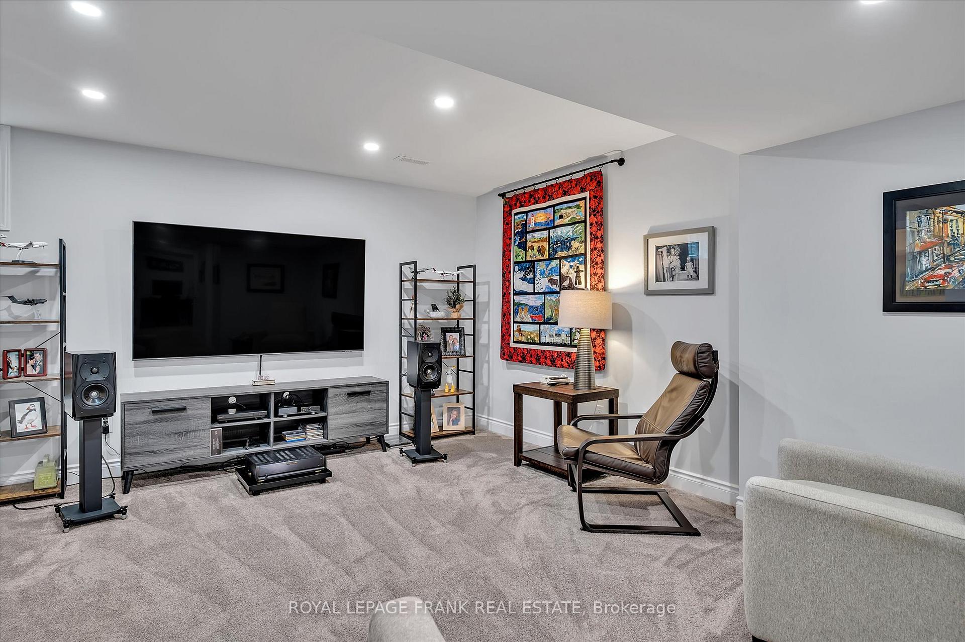Photo 36 of 564 Grange Way, Peterborough, Northcrest Ward 5 — HOMEH