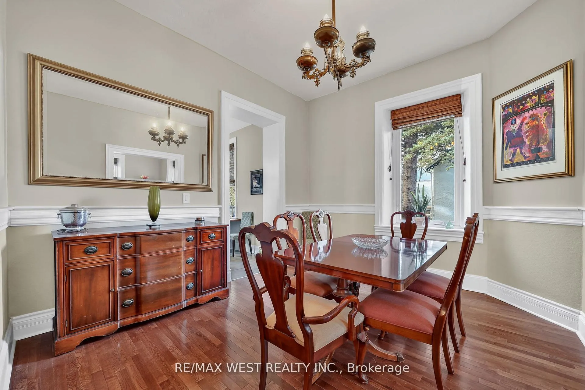Photo 6 of 72 Banfield Street S, Brant, Paris — HOMEH