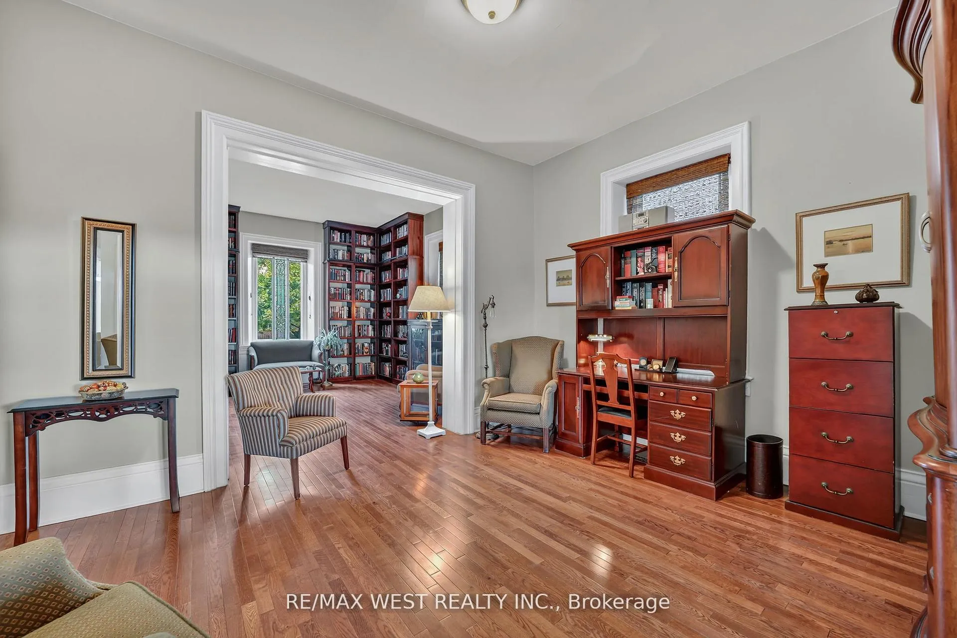 Photo 8 of 72 Banfield Street S, Brant, Paris — HOMEH