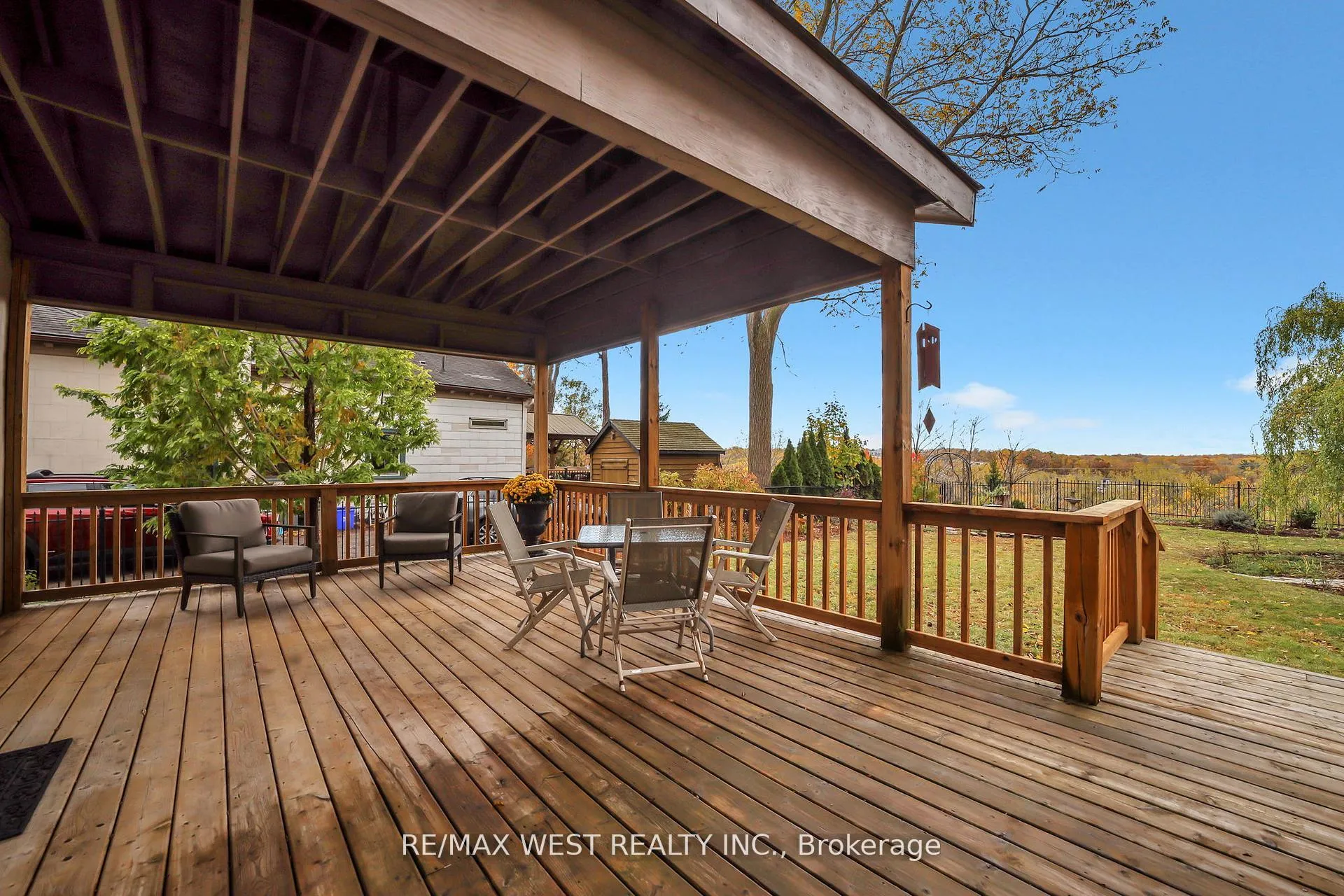 Photo 16 of 72 Banfield Street S, Brant, Paris — HOMEH