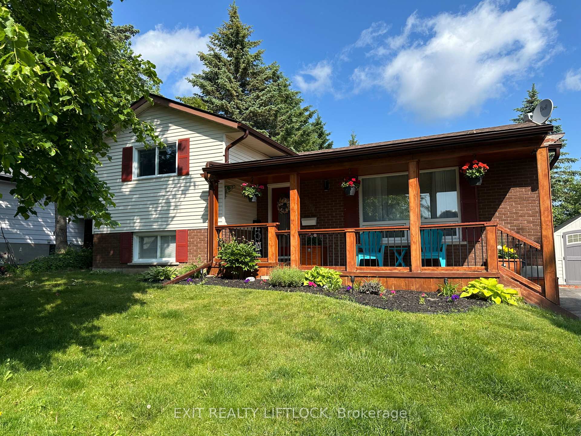 Photo 1 of 2031 Moncrief Road, Peterborough, Monaghan Ward 2 — HOMEH