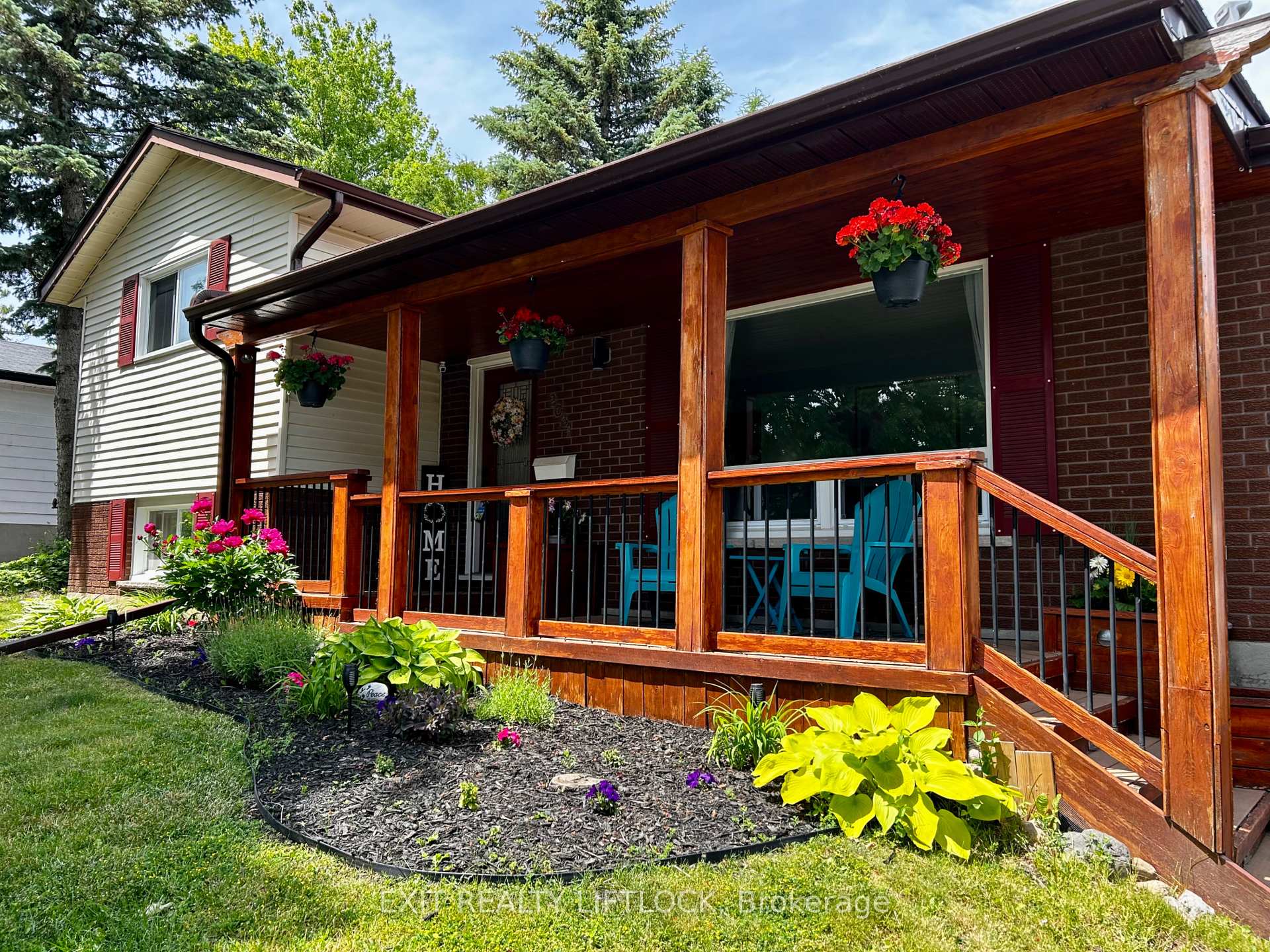Photo 2 of 2031 Moncrief Road, Peterborough, Monaghan Ward 2 — HOMEH