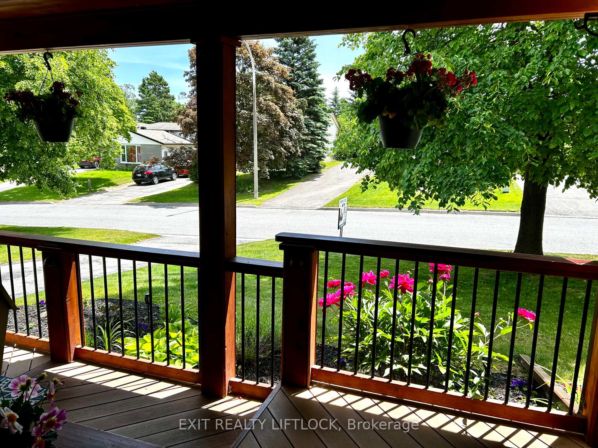 Photo 5 of 2031 Moncrief Road, Peterborough, Monaghan Ward 2 — HOMEH