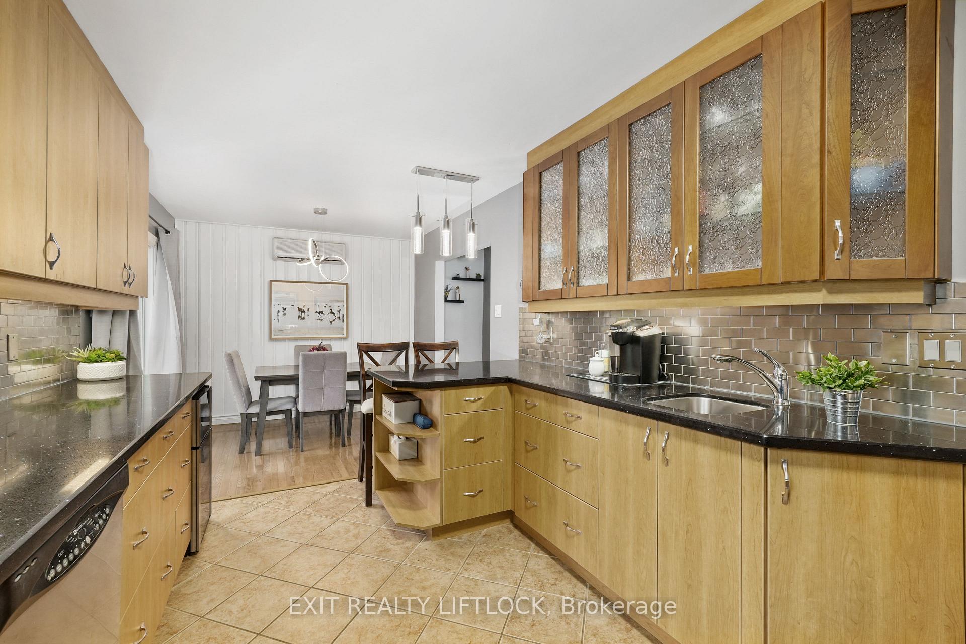 Photo 11 of 2031 Moncrief Road, Peterborough, Monaghan Ward 2 — HOMEH