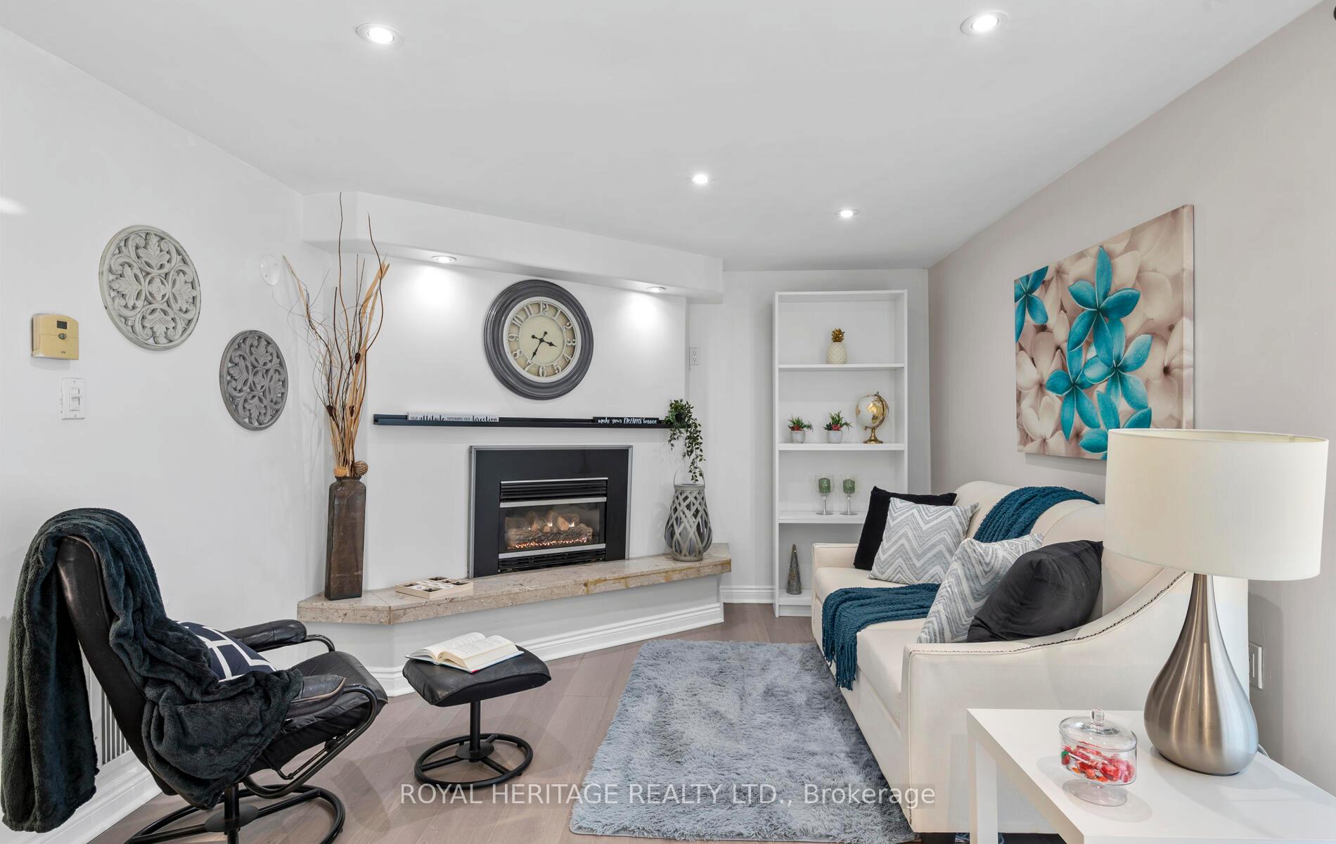 Photo 26 of 82 Springdale Crescent, Oshawa, Donevan — HOMEH