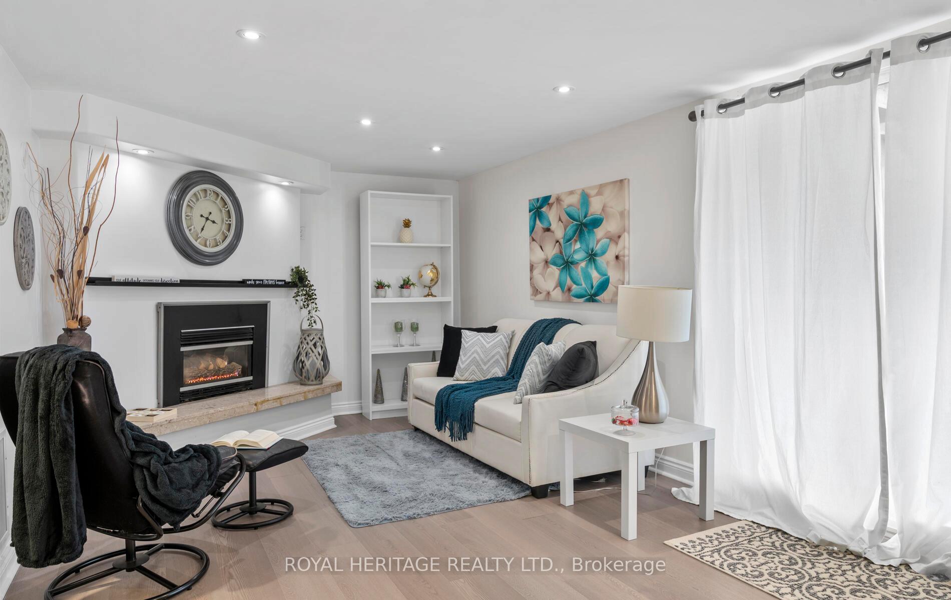 Photo 27 of 82 Springdale Crescent, Oshawa, Donevan — HOMEH