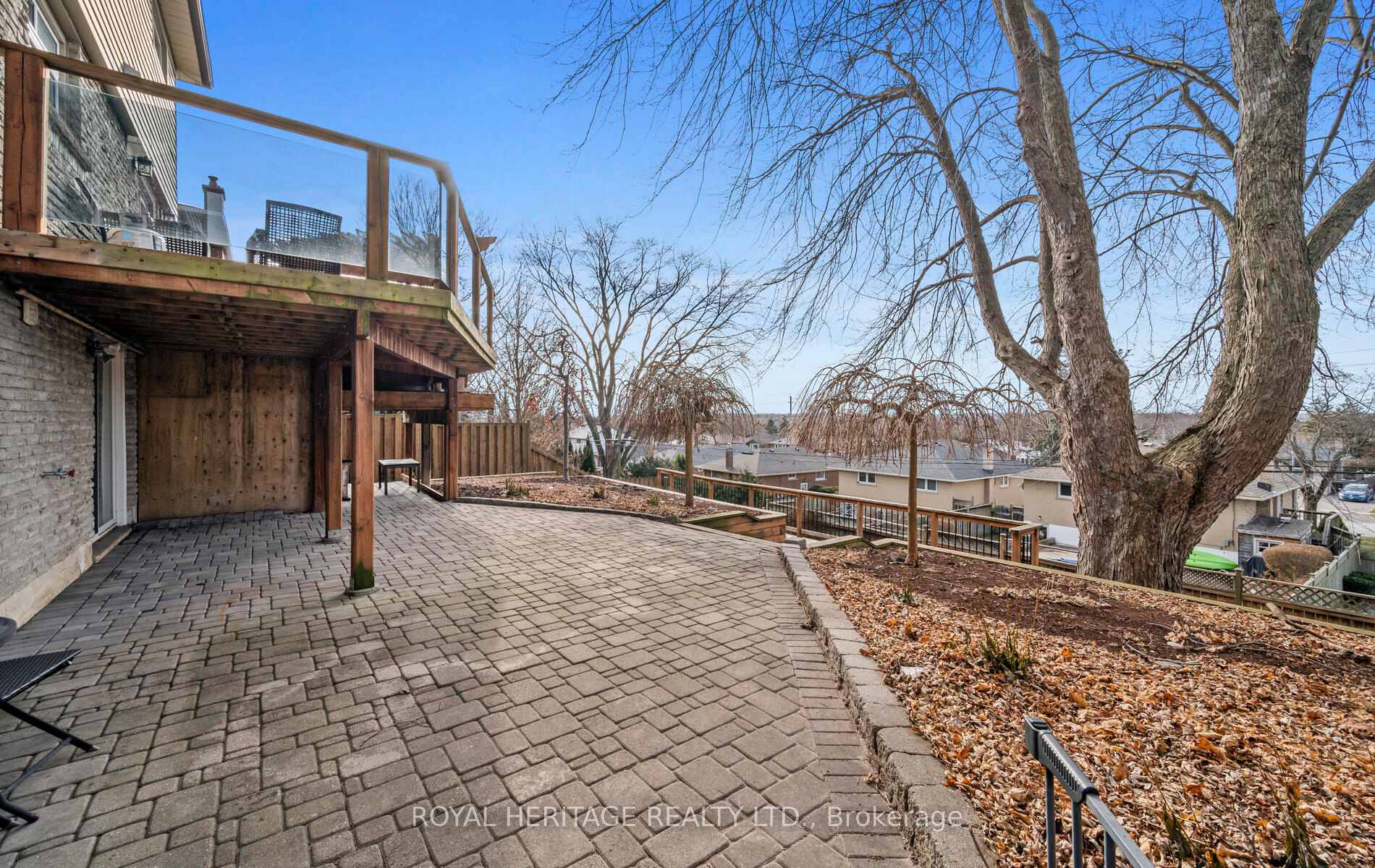 Photo 34 of 82 Springdale Crescent, Oshawa, Donevan — HOMEH