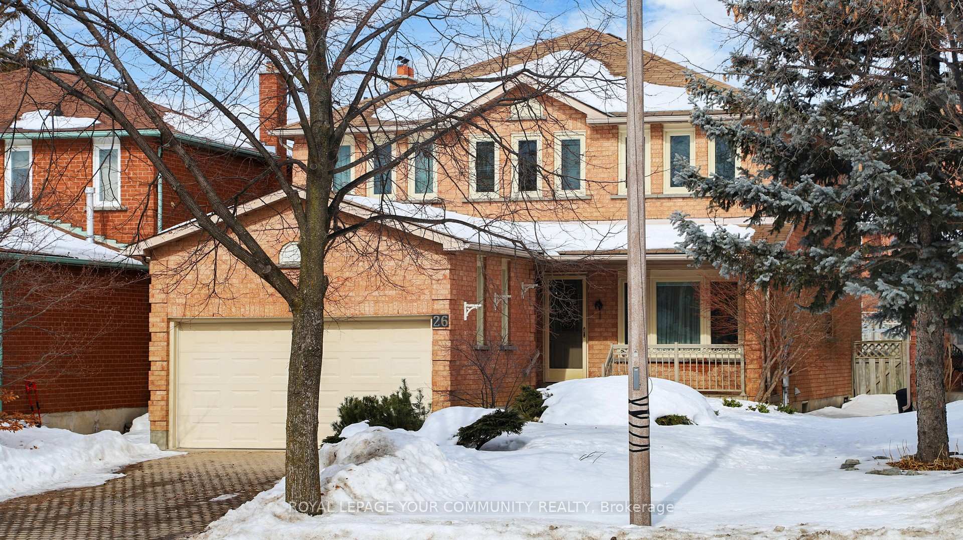 Photo 1 of 26 Dicarlo Drive, Vaughan, Maple — HOMEH