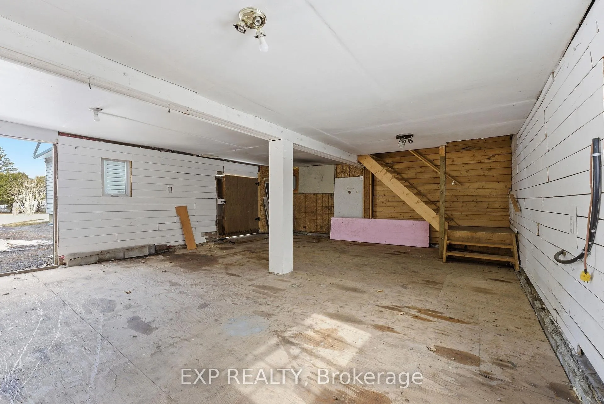Photo 29 of 1303 County Road 64, Quinte West, Murray Ward — HOMEH