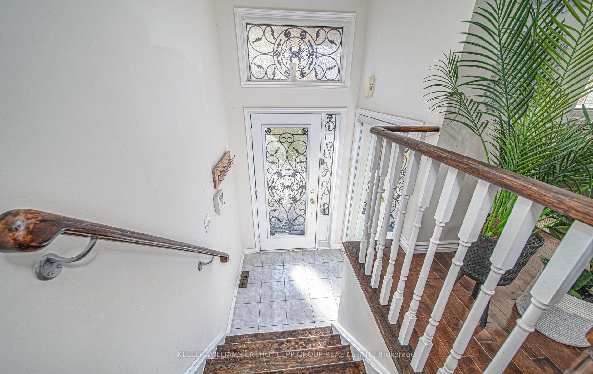 Photo 5 of 33 Latchford Way, Whitby, Pringle Creek — HOMEH