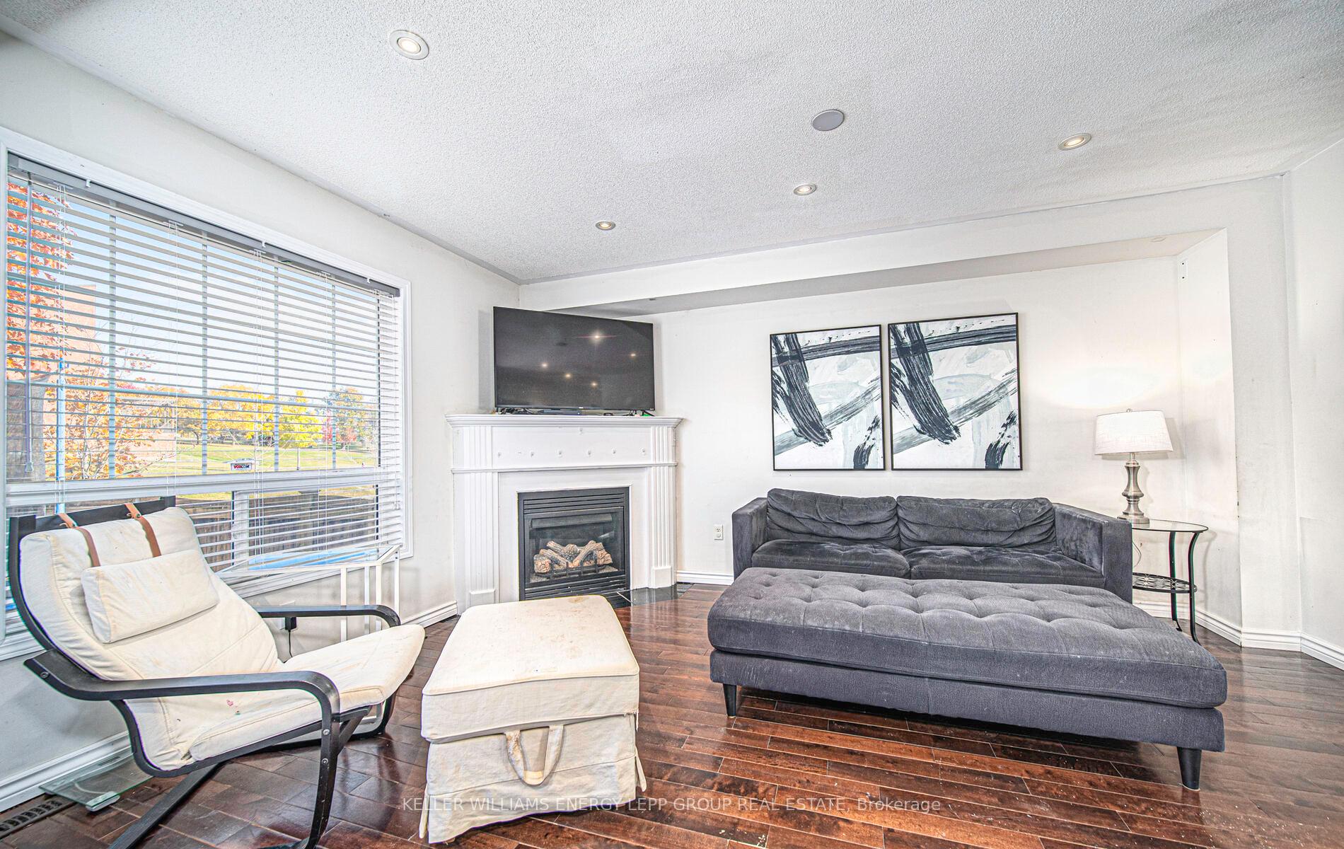 Photo 11 of 33 Latchford Way, Whitby, Pringle Creek — HOMEH