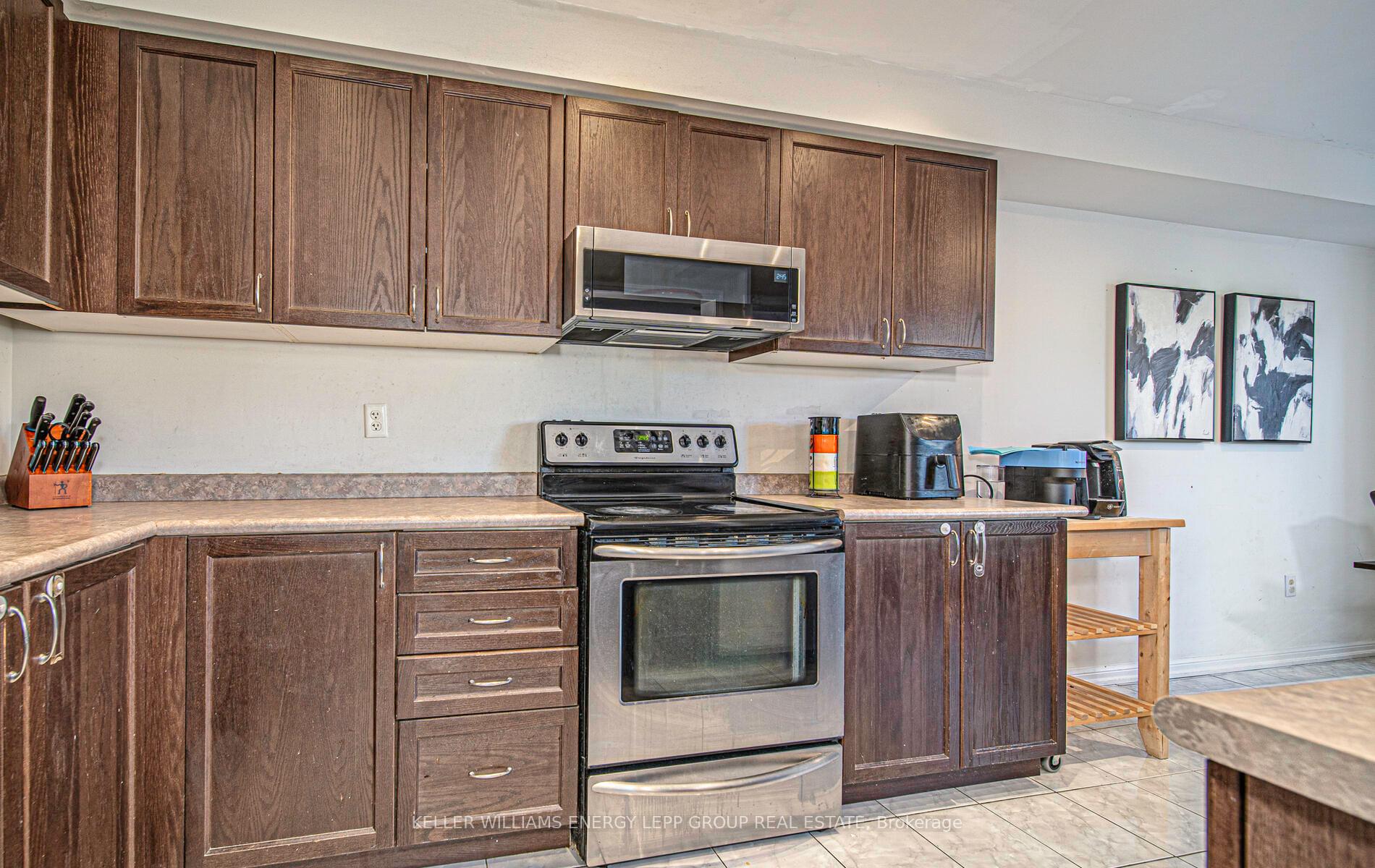 Photo 18 of 33 Latchford Way, Whitby, Pringle Creek — HOMEH