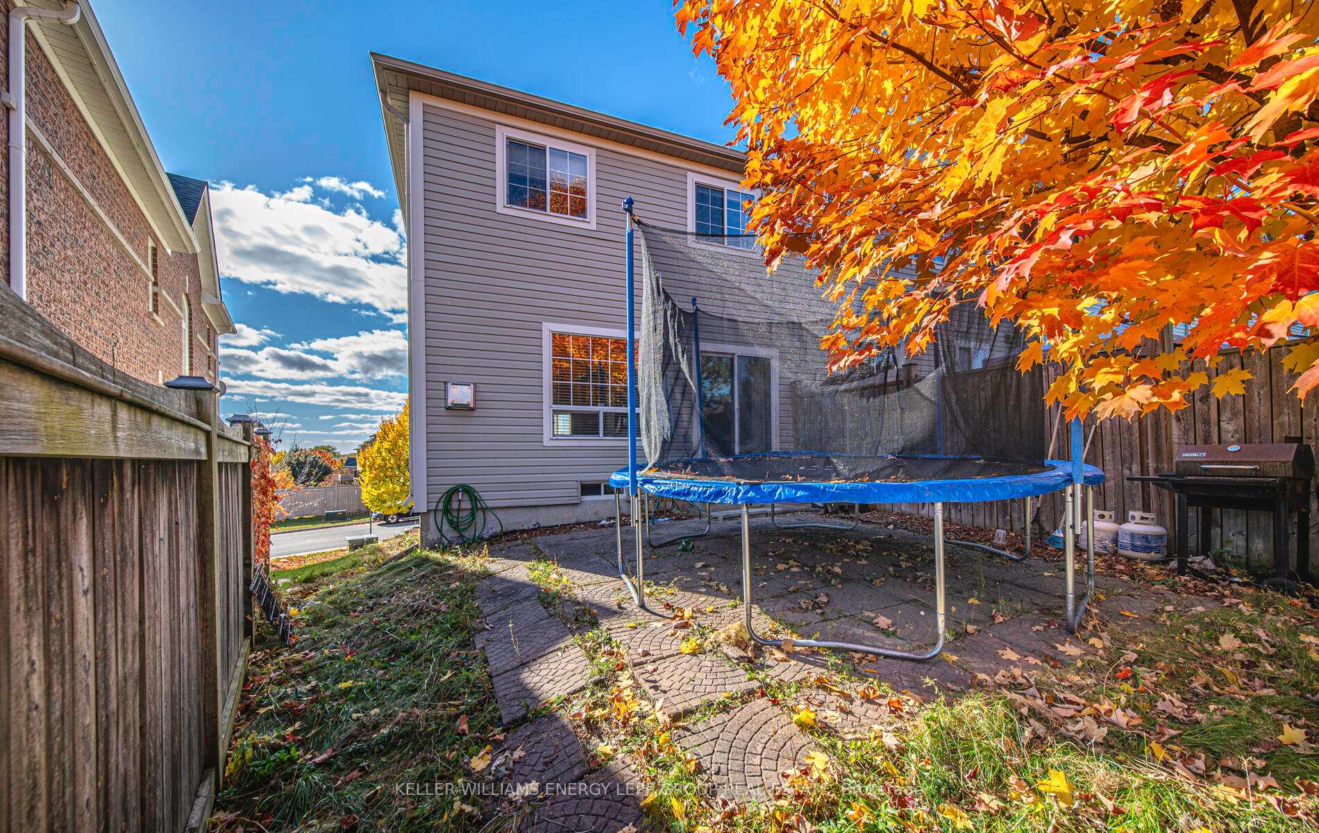 Photo 32 of 33 Latchford Way, Whitby, Pringle Creek — HOMEH