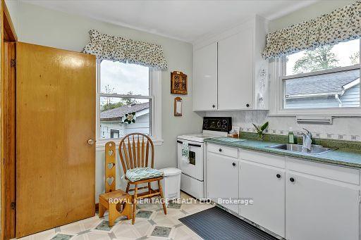 Photo 12 of 126 Goodfellow Road, Peterborough, Otonabee Ward 1 — HOMEH
