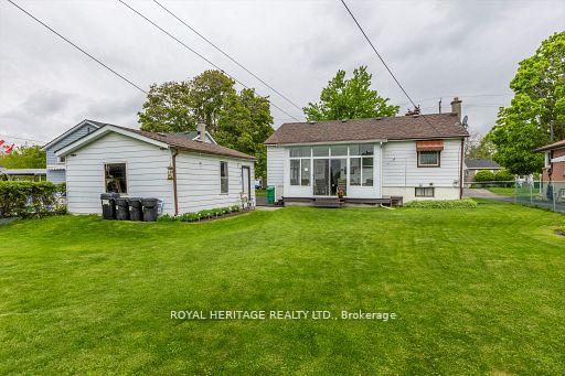 Photo 26 of 126 Goodfellow Road, Peterborough, Otonabee Ward 1 — HOMEH