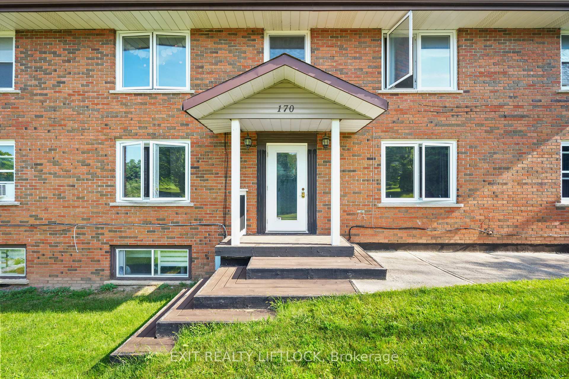 Photo 4 of 170 Dunlop Street, Peterborough, Ashburnham Ward 4 — HOMEH