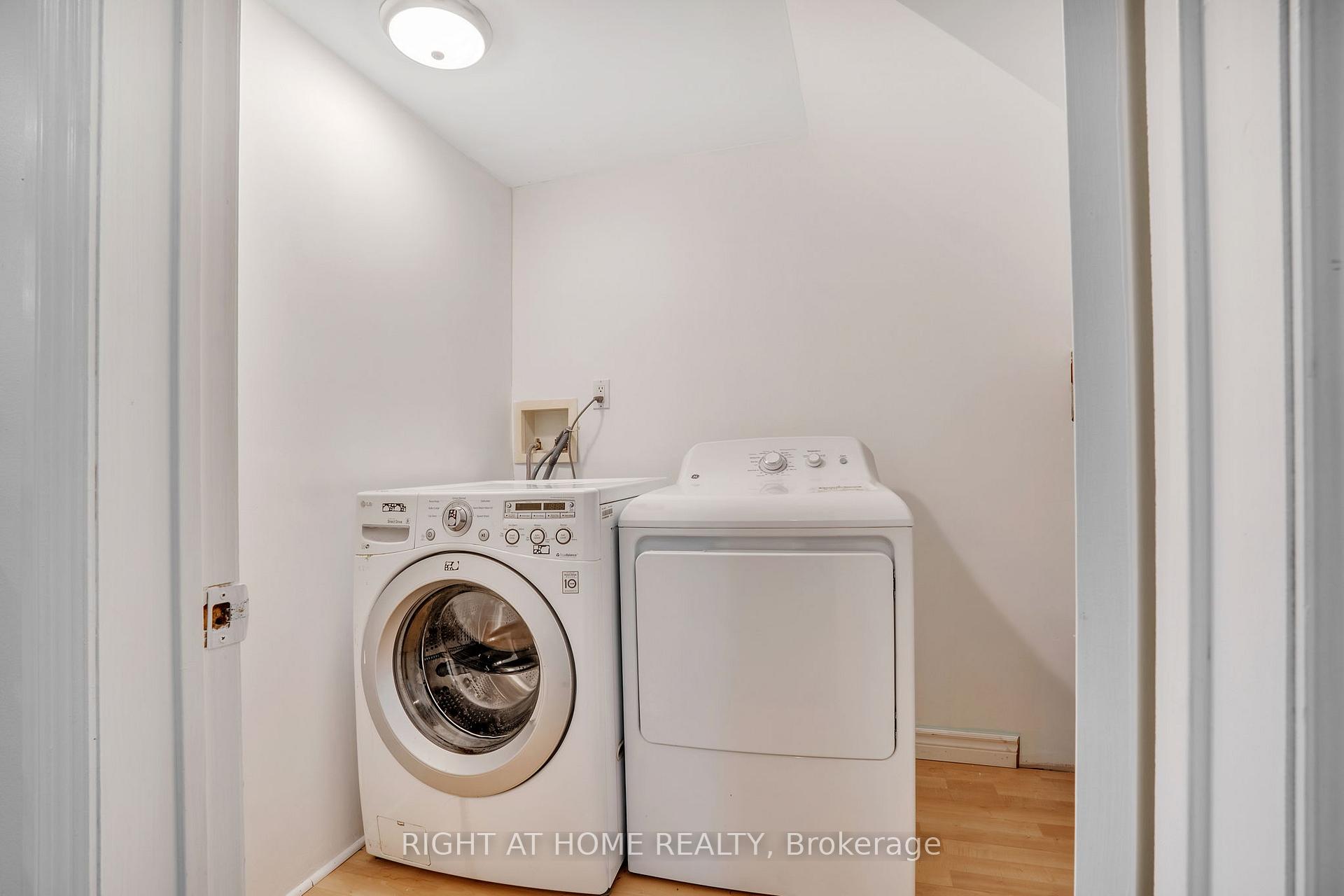Photo 30 of 70 Valdez Court, Oshawa, Vanier — HOMEH
