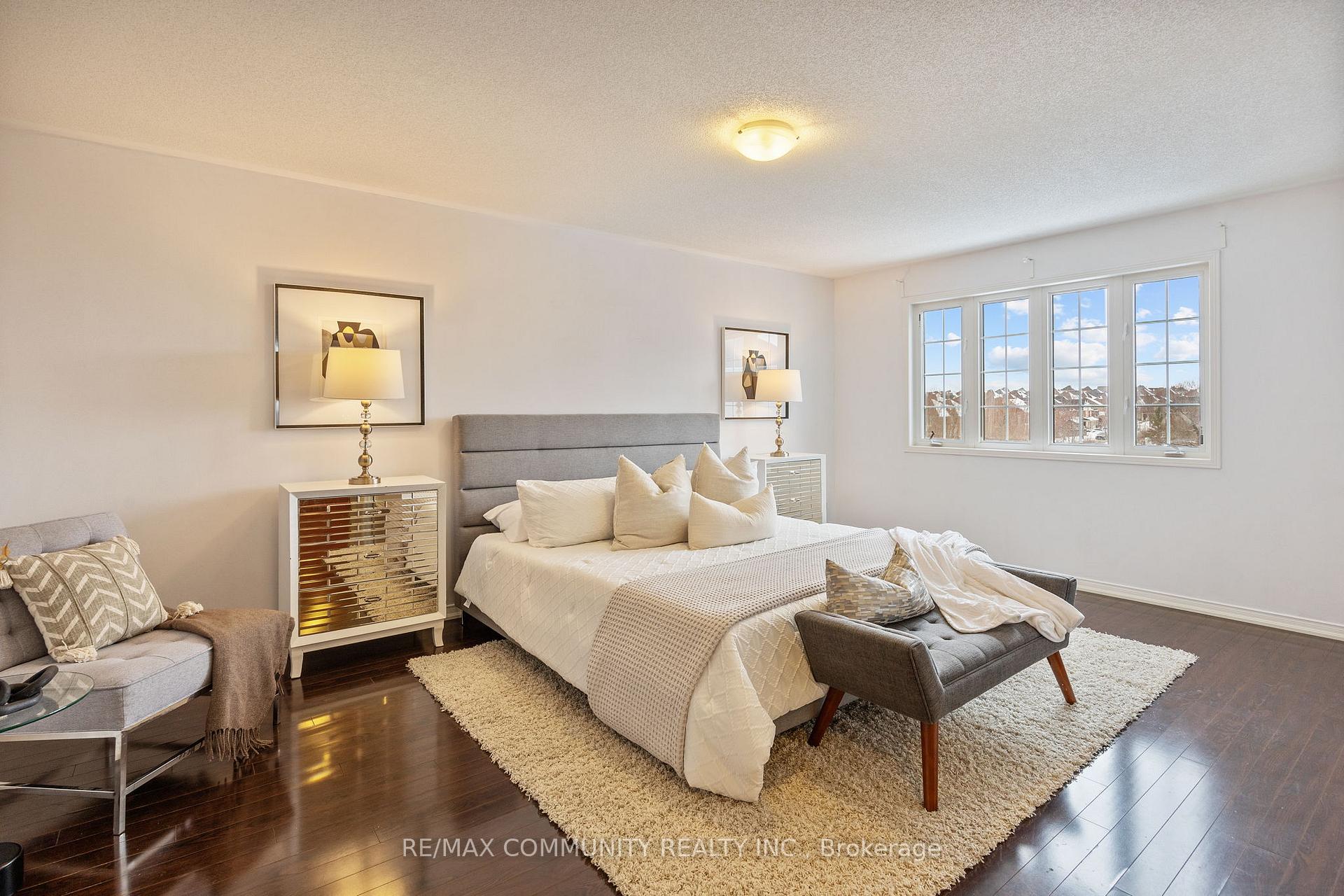 Photo 22 of 1269 Salmers Drive, Oshawa, Taunton — HOMEH