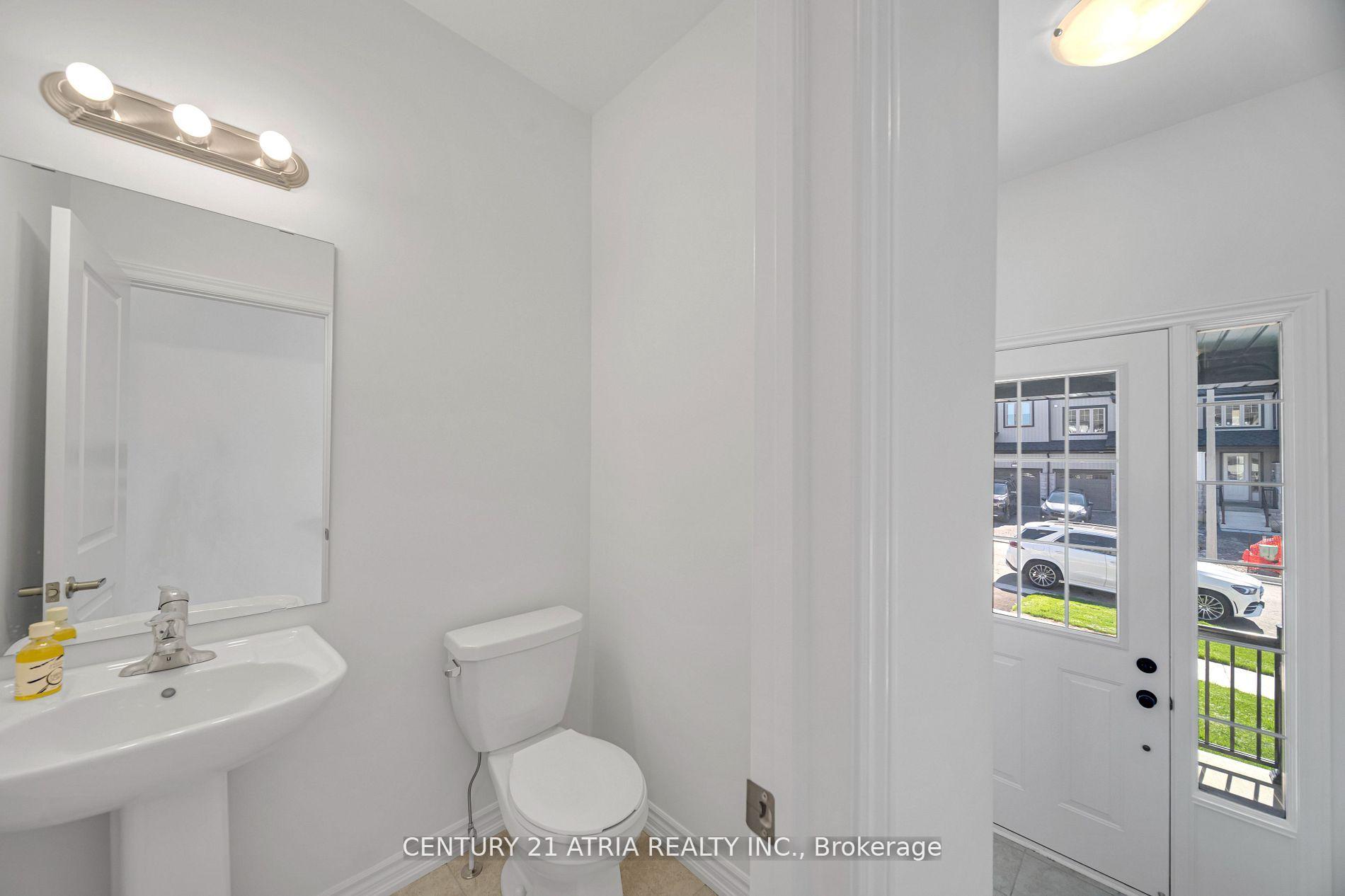 Photo 17 of 745 Carpenter Trail, Peterborough, Monaghan Ward 2 — HOMEH