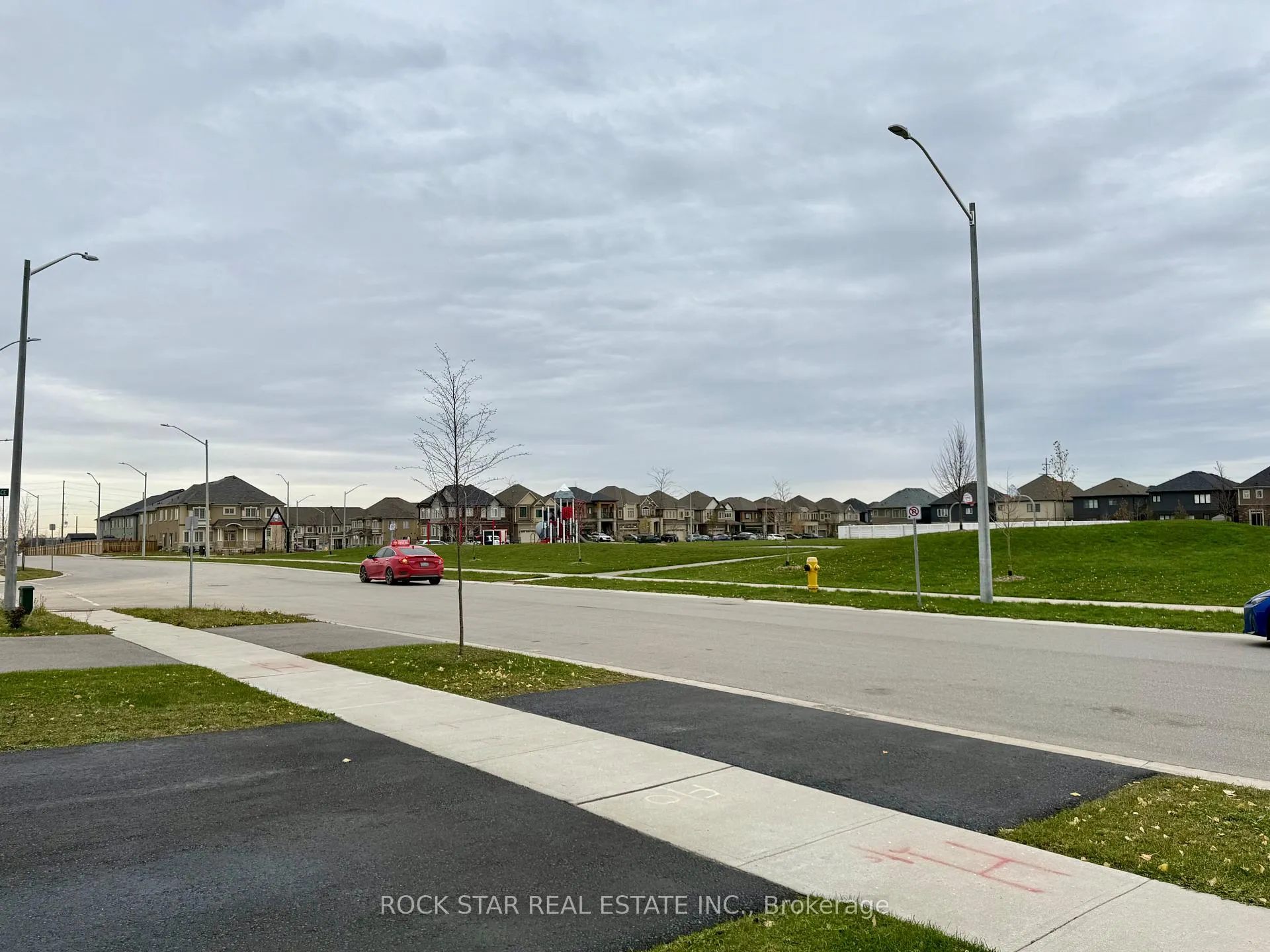 Photo 8 of 14 Scenic Ridge Gate, Brant, Paris — HOMEH