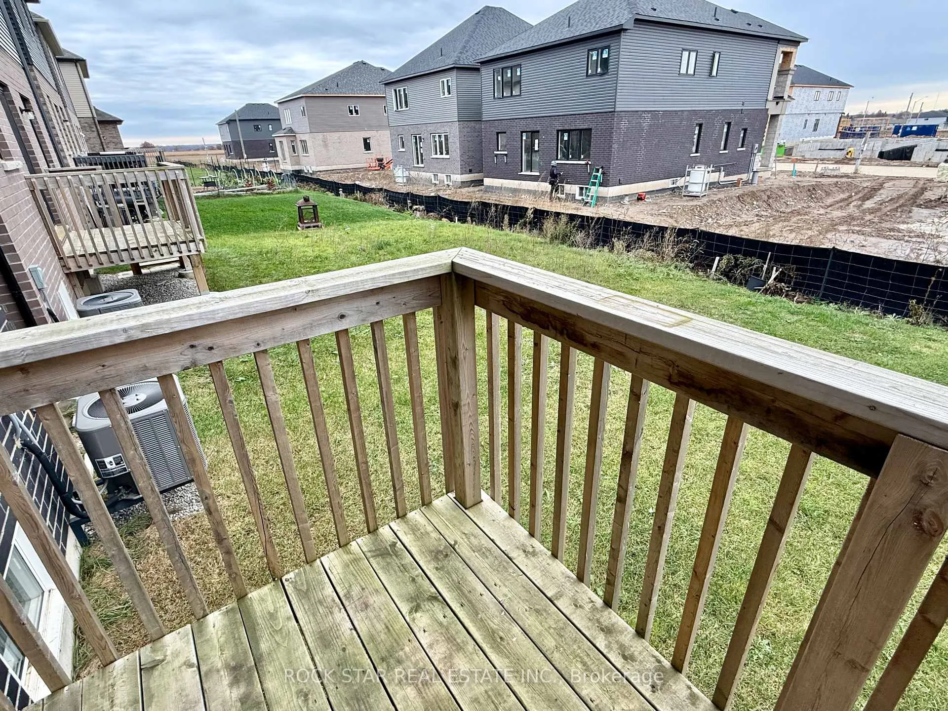 Photo 40 of 14 Scenic Ridge Gate, Brant, Paris — HOMEH