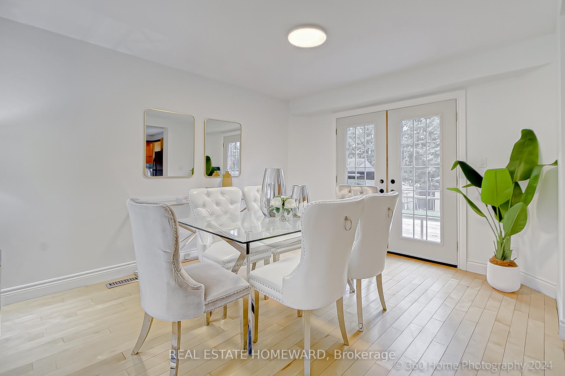 Photo 4 of 907 Harding Street, Whitby, Downtown Whitby — HOMEH