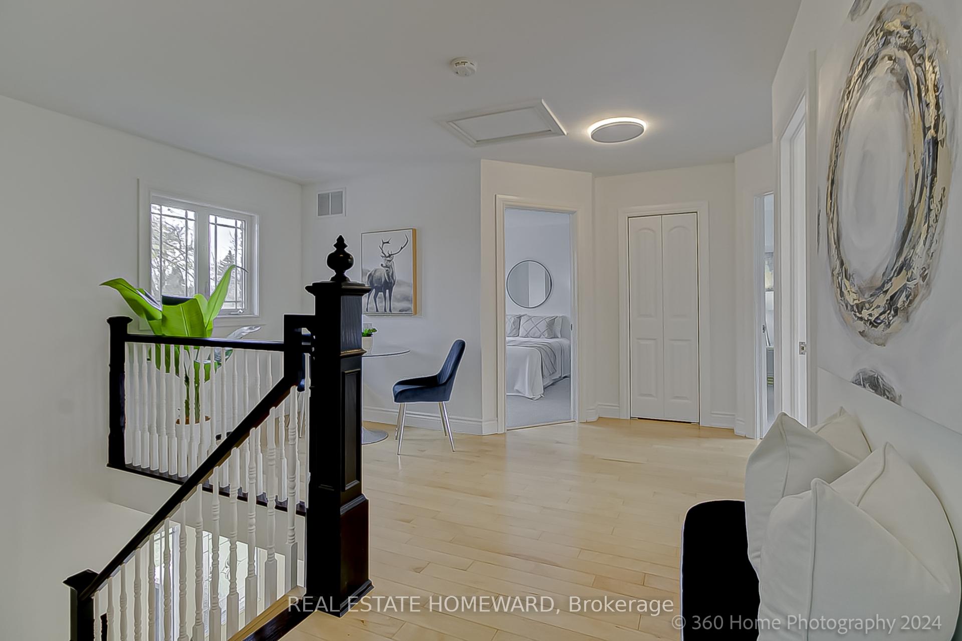 Photo 11 of 907 Harding Street, Whitby, Downtown Whitby — HOMEH