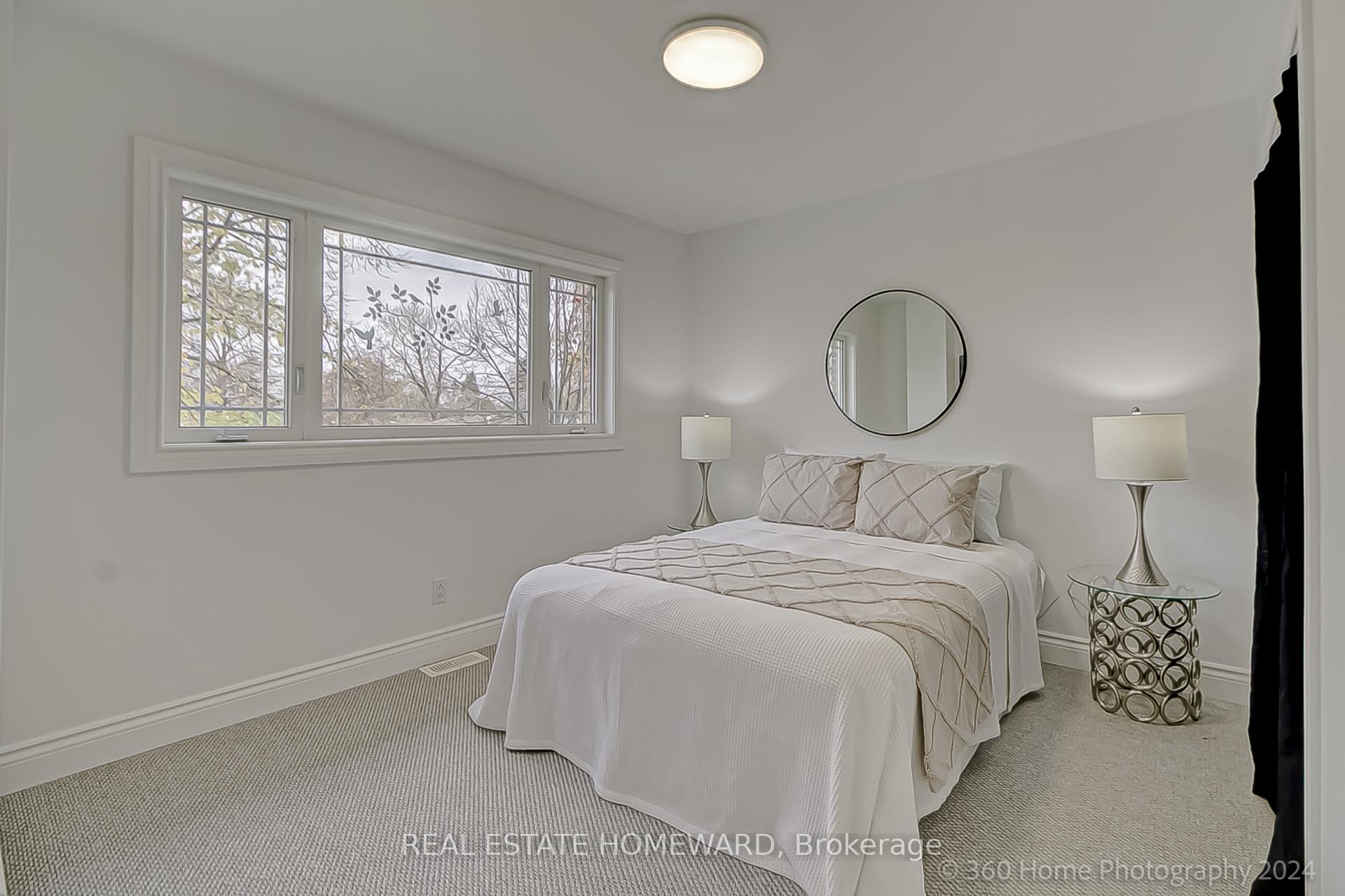 Photo 12 of 907 Harding Street, Whitby, Downtown Whitby — HOMEH