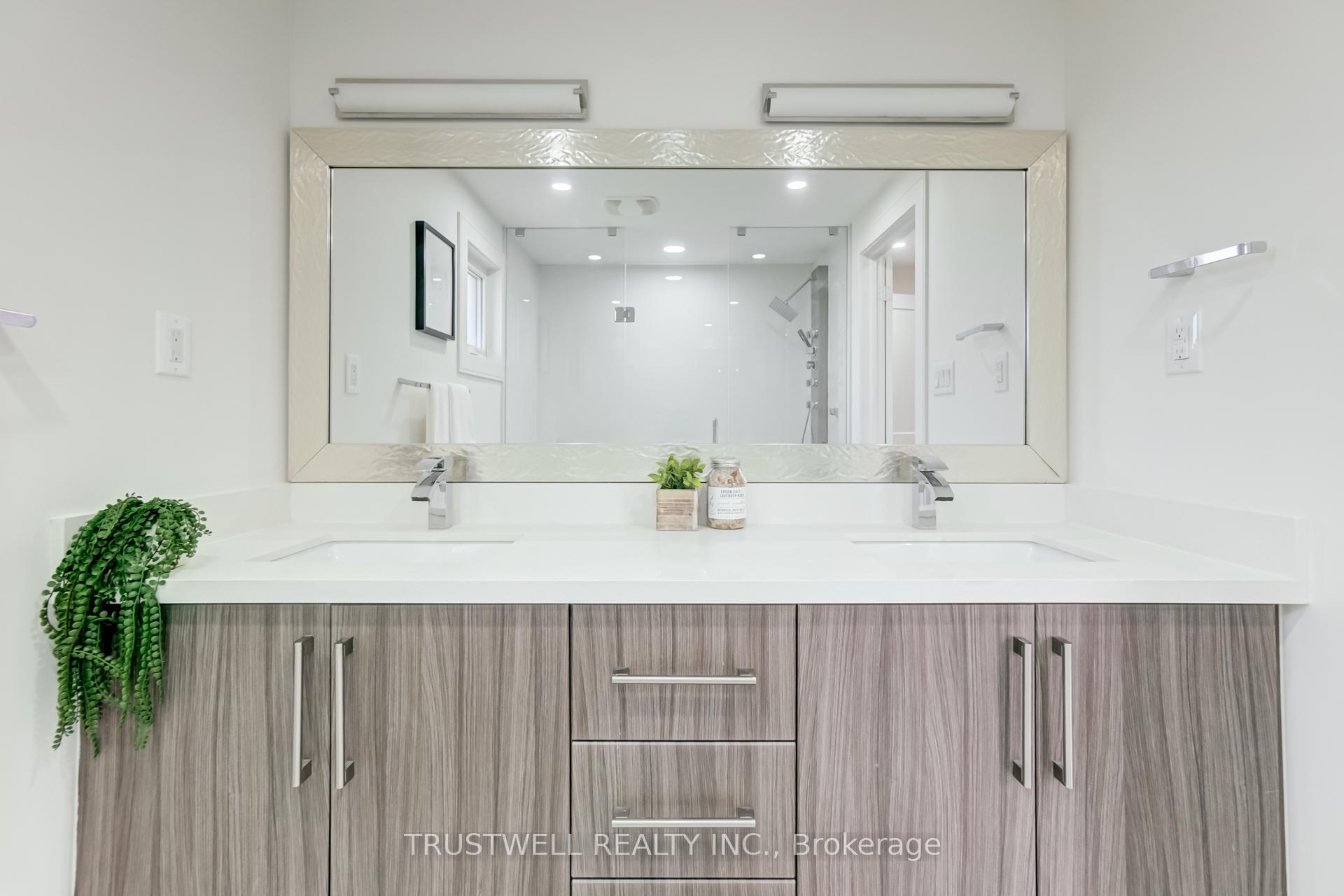Photo 20 of 89 Campbell Avenue, Vaughan, Crestwood-Springfarm-Yorkhill — HOMEH