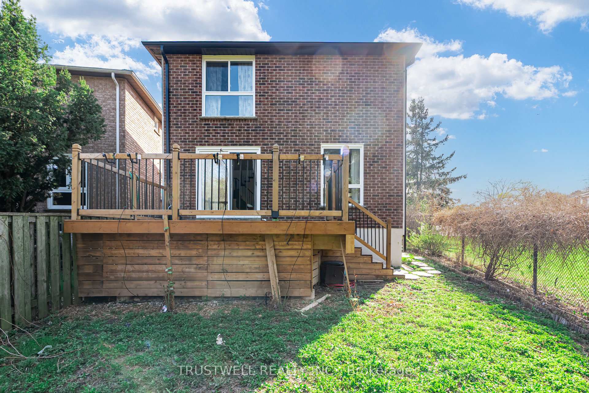 Photo 37 of 89 Campbell Avenue, Vaughan, Crestwood-Springfarm-Yorkhill — HOMEH