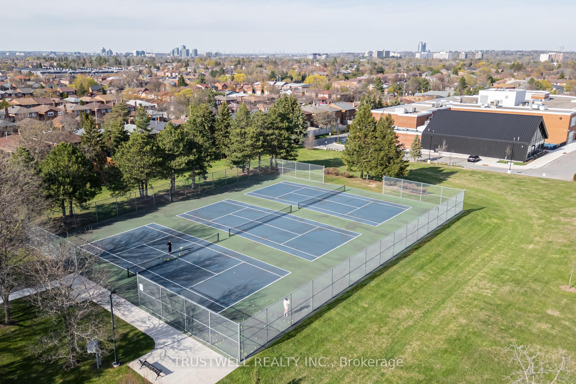 Photo 42 of 89 Campbell Avenue, Vaughan, Crestwood-Springfarm-Yorkhill — HOMEH