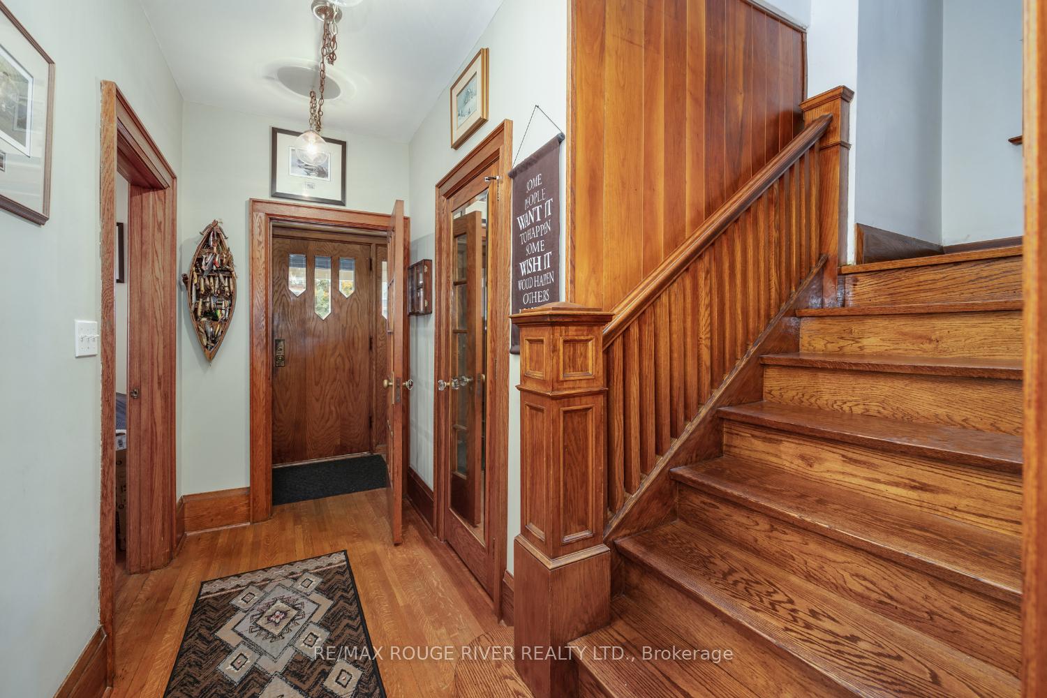 Photo 4 of 230 Athol Street E, Oshawa, Central — HOMEH