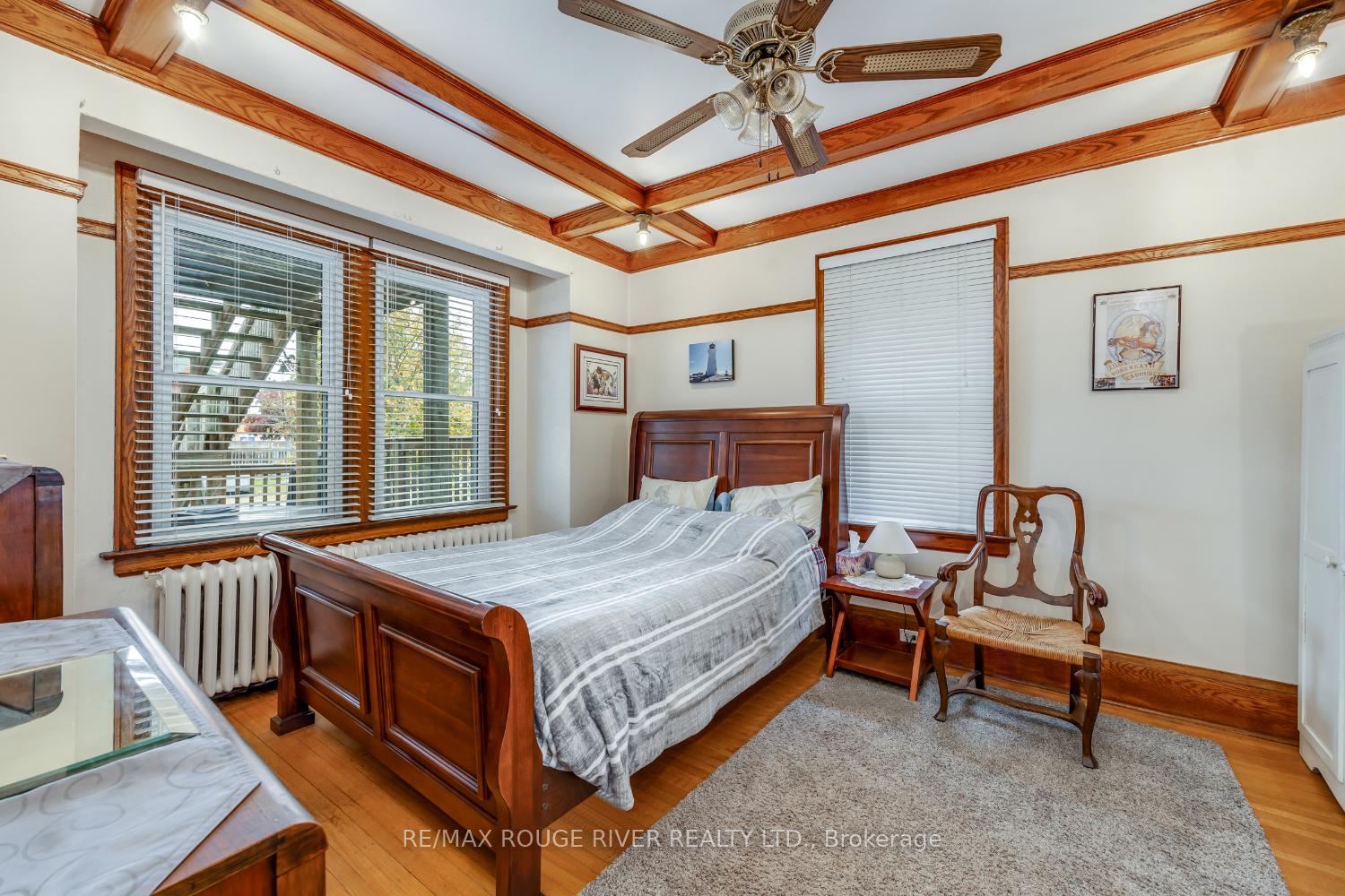 Photo 15 of 230 Athol Street E, Oshawa, Central — HOMEH