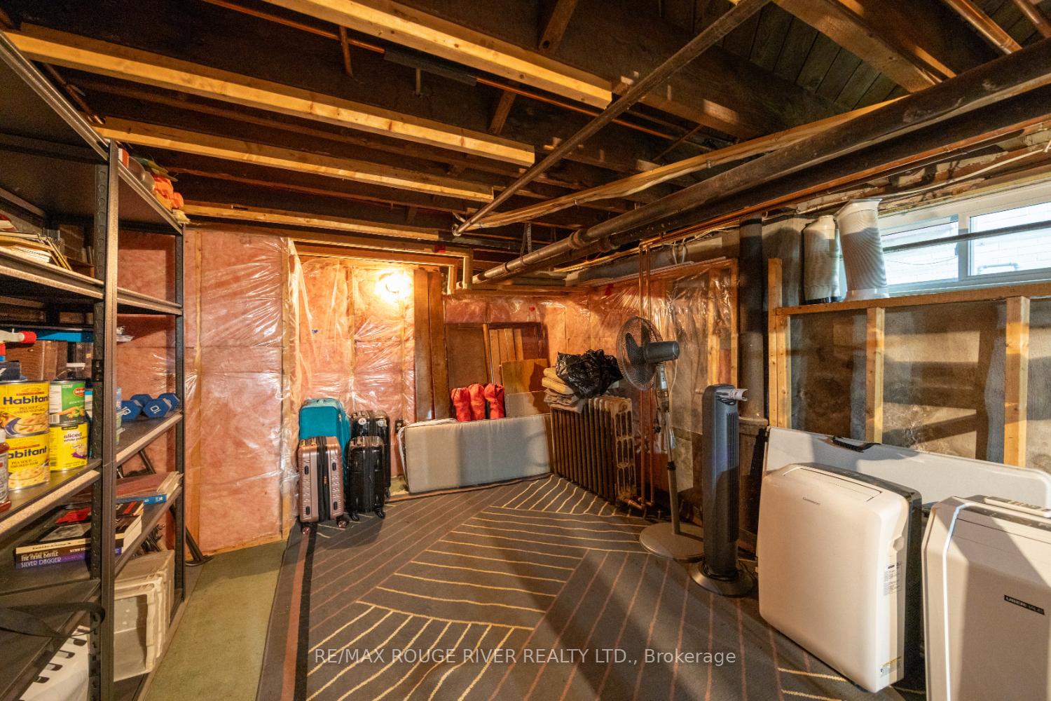Photo 31 of 230 Athol Street E, Oshawa, Central — HOMEH