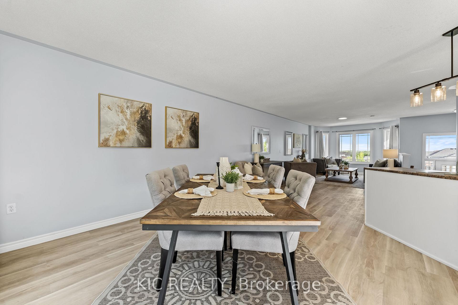 Photo 9 of 574 Clancy Crescent, Peterborough, Otonabee Ward 1 — HOMEH