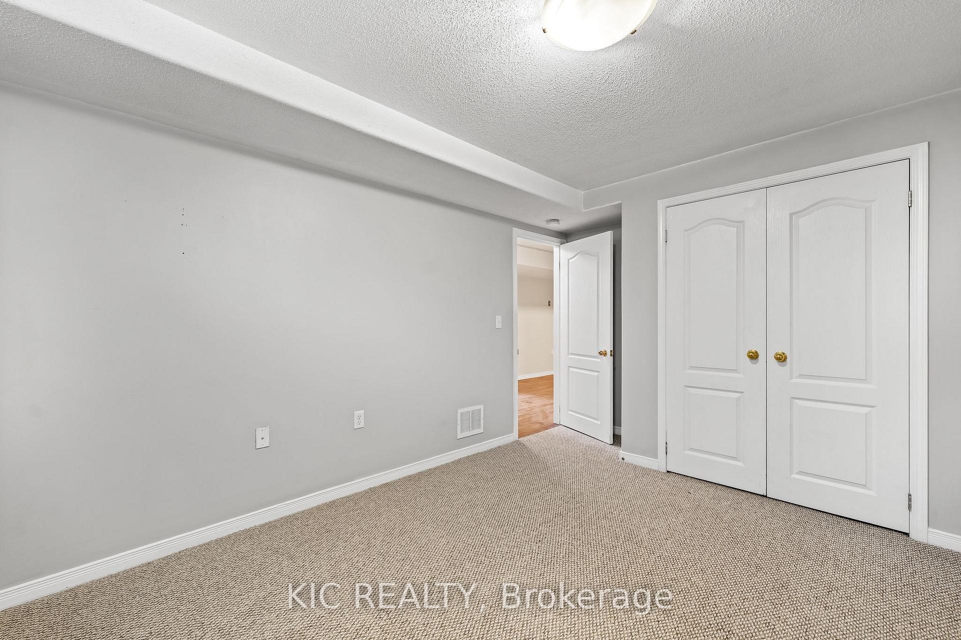 Photo 31 of 574 Clancy Crescent, Peterborough, Otonabee Ward 1 — HOMEH
