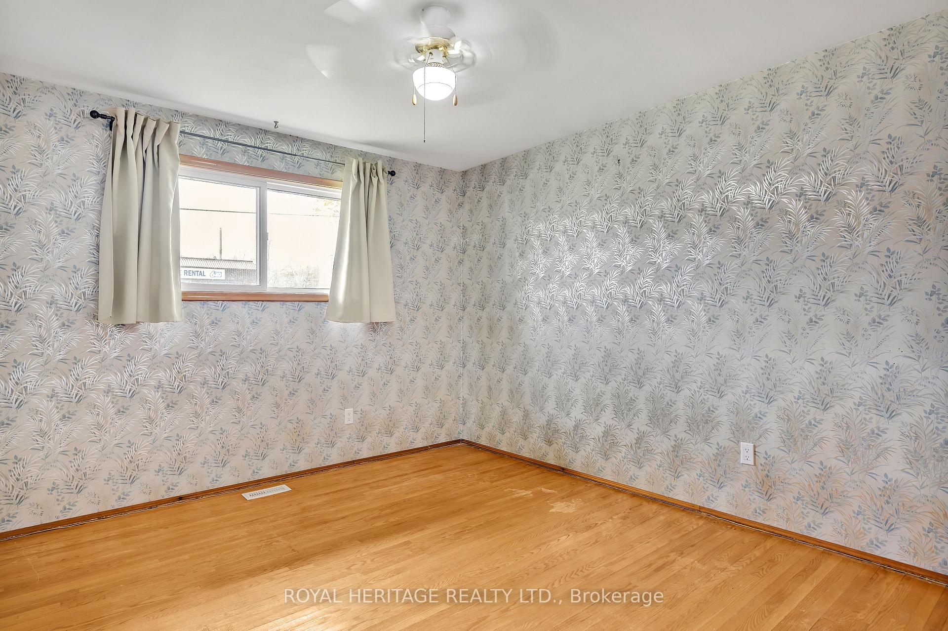 Photo 9 of 547 River Road S, Peterborough, Ashburnham Ward 4 — HOMEH