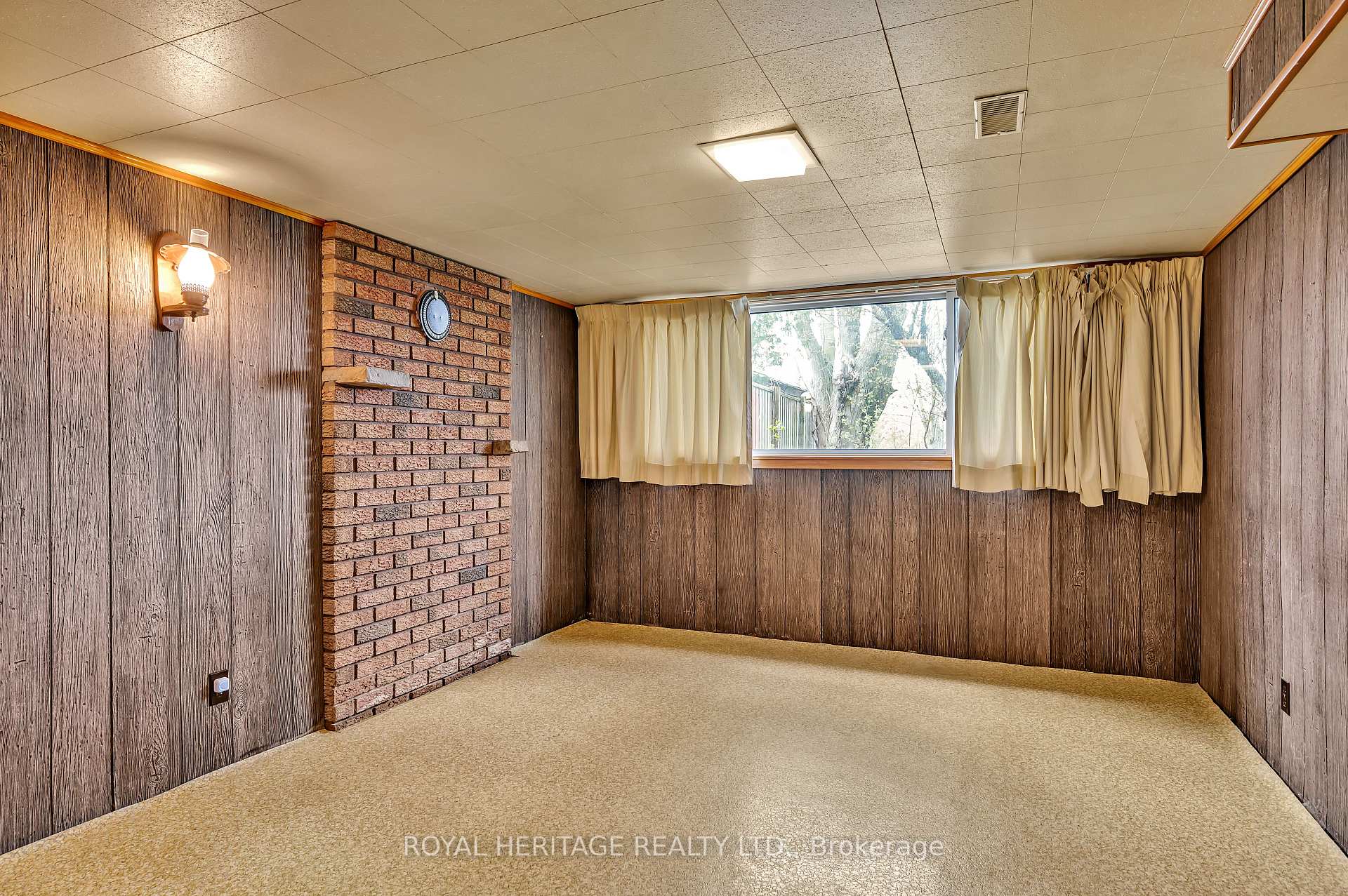 Photo 21 of 547 River Road S, Peterborough, Ashburnham Ward 4 — HOMEH