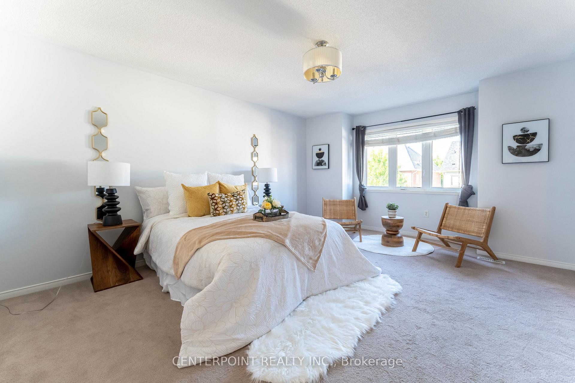 Photo 24 of 72 Strandmore Circle, Whitby, Brooklin — HOMEH