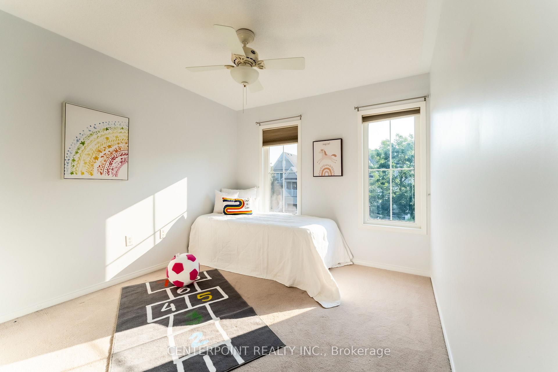 Photo 32 of 72 Strandmore Circle, Whitby, Brooklin — HOMEH