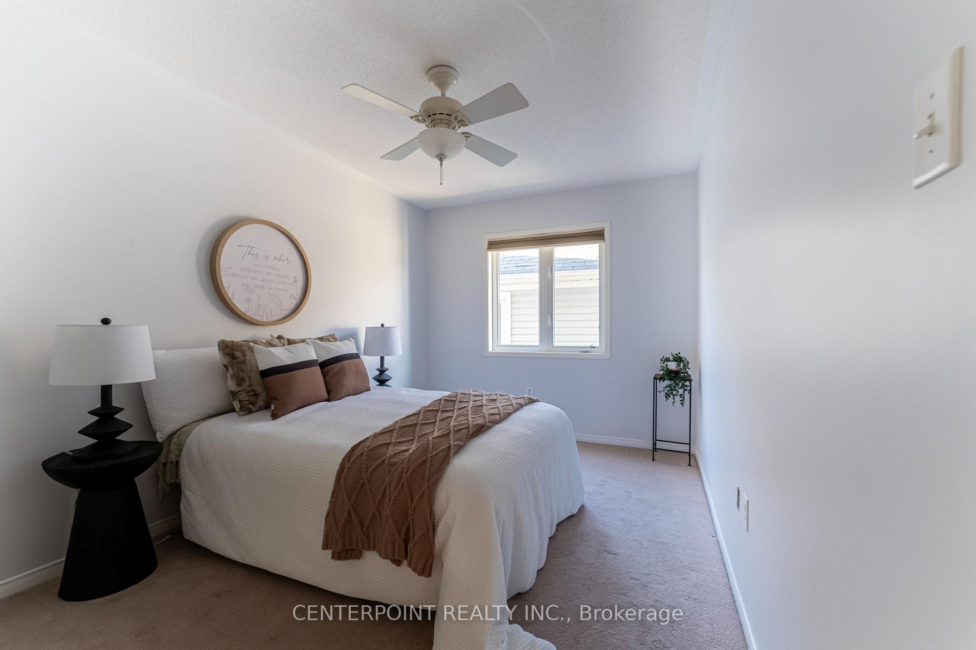 Photo 33 of 72 Strandmore Circle, Whitby, Brooklin — HOMEH