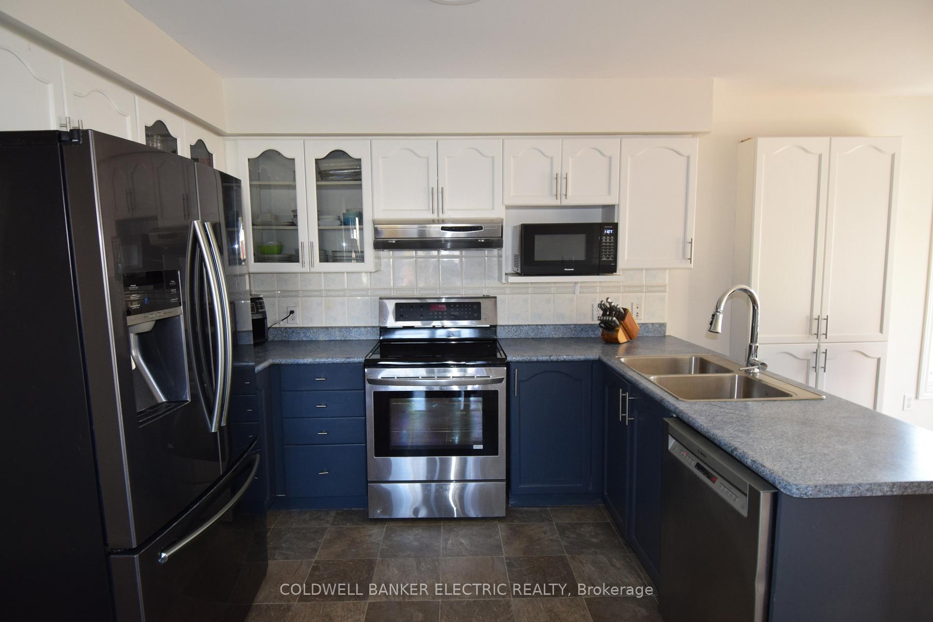 Photo 7 of 605 Fortye Drive, Peterborough, Otonabee Ward 1 — HOMEH
