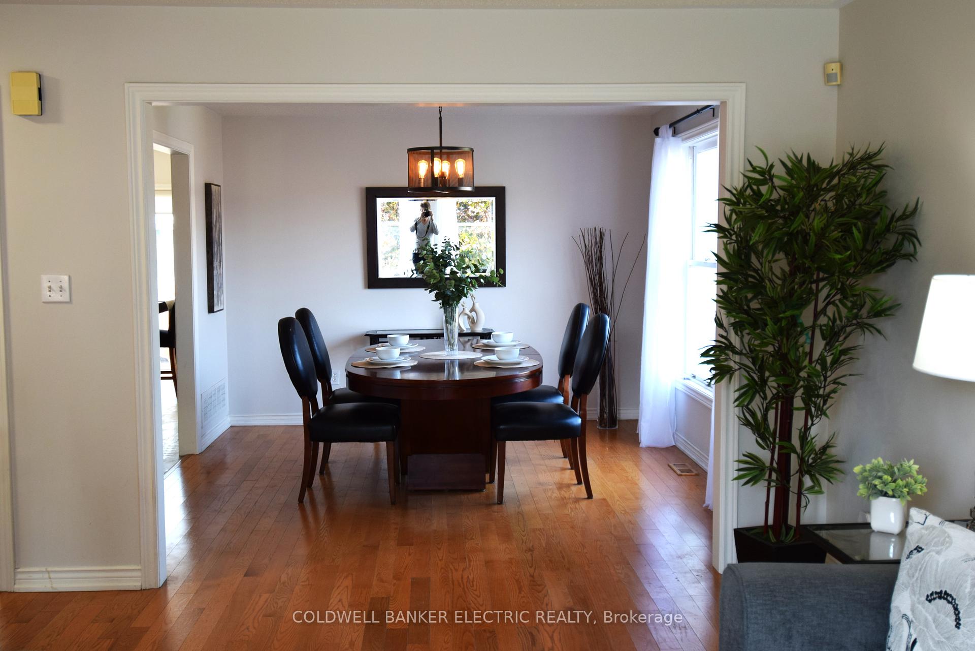 Photo 15 of 605 Fortye Drive, Peterborough, Otonabee Ward 1 — HOMEH