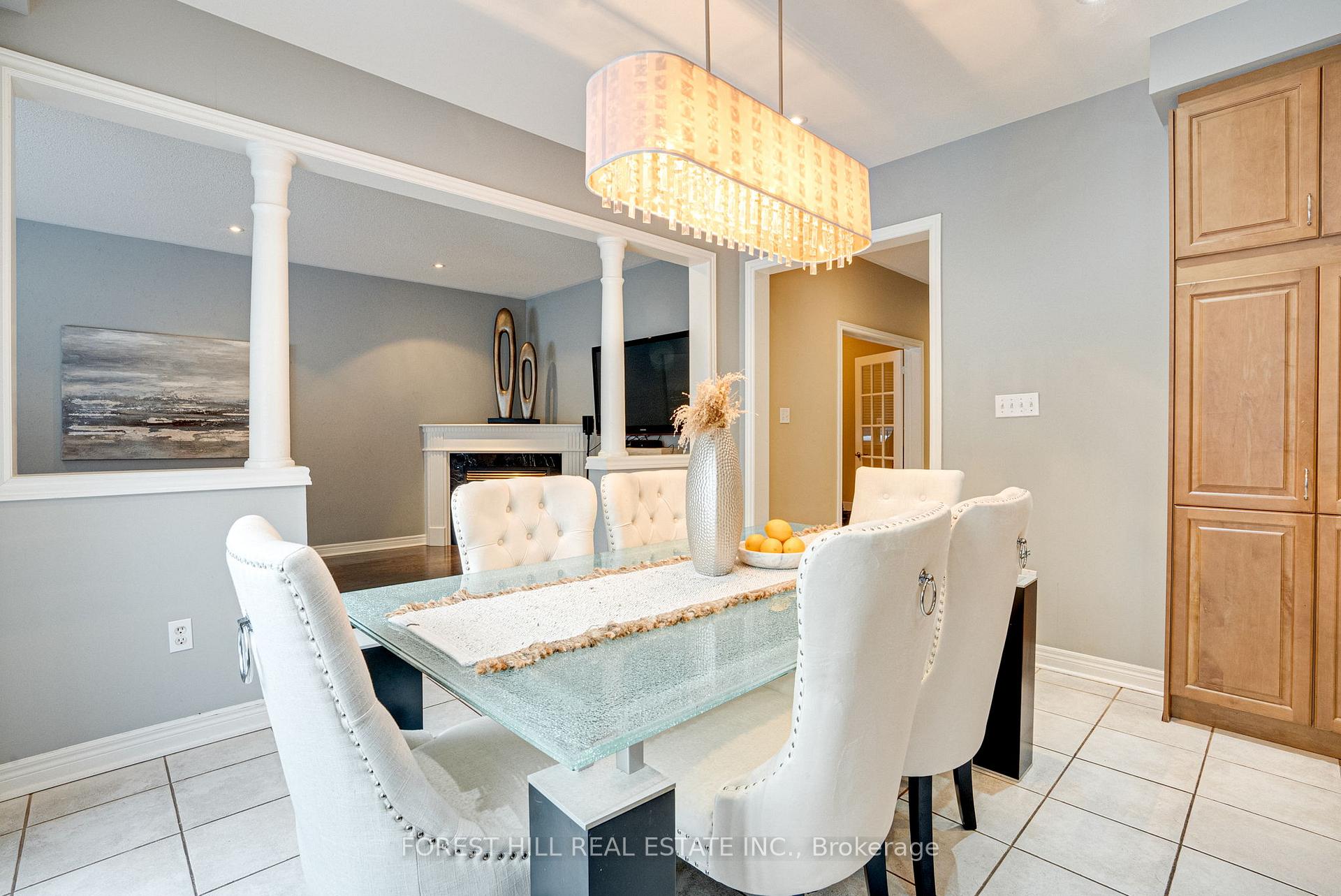 Photo 13 of 264 Thornhill Woods Drive, Vaughan, Patterson — HOMEH