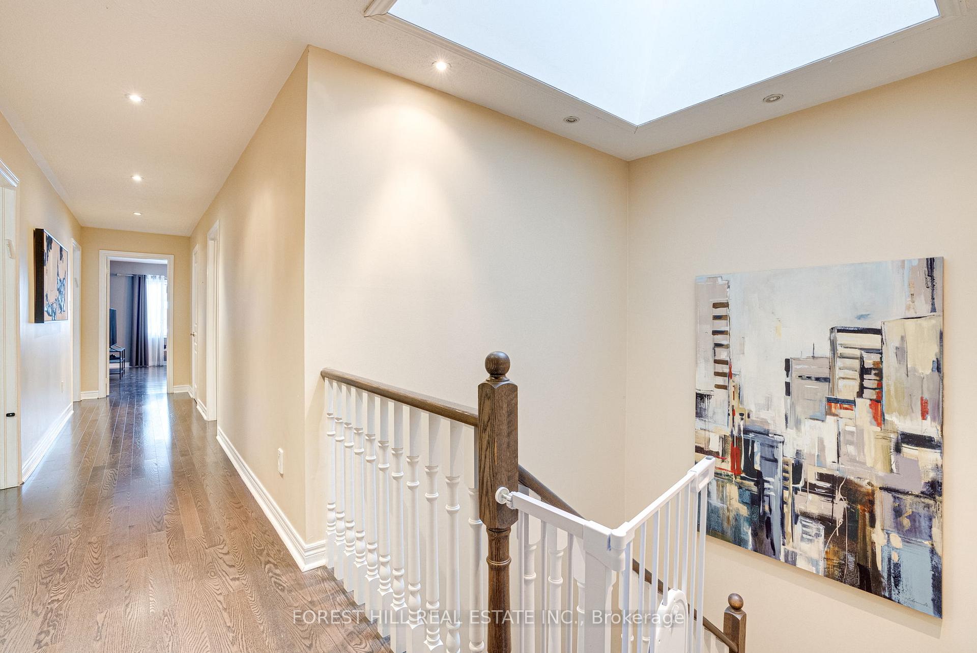 Photo 22 of 264 Thornhill Woods Drive, Vaughan, Patterson — HOMEH